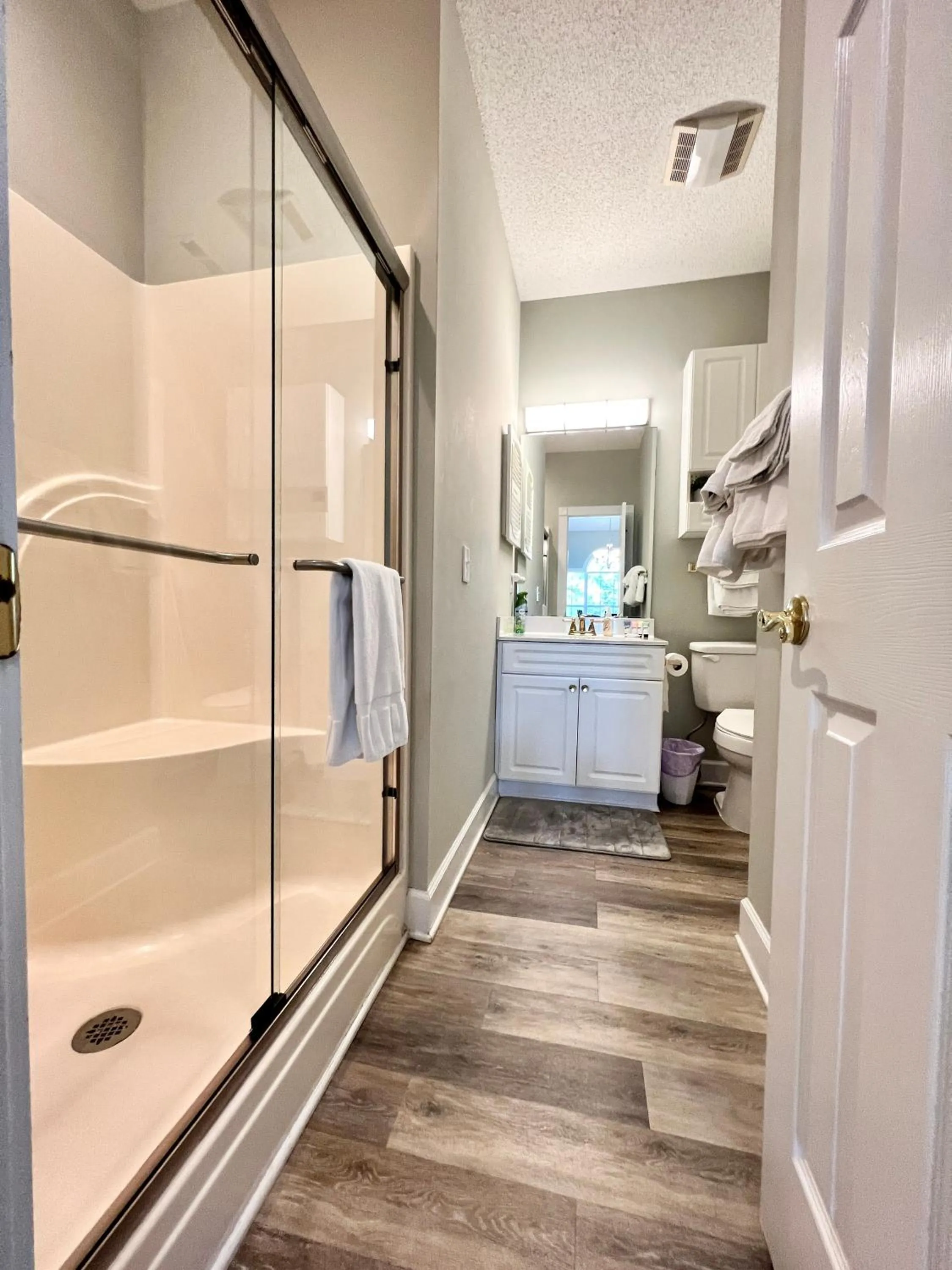 Bathroom in GolfView Villa/Center of MB/BEST View/End Unit