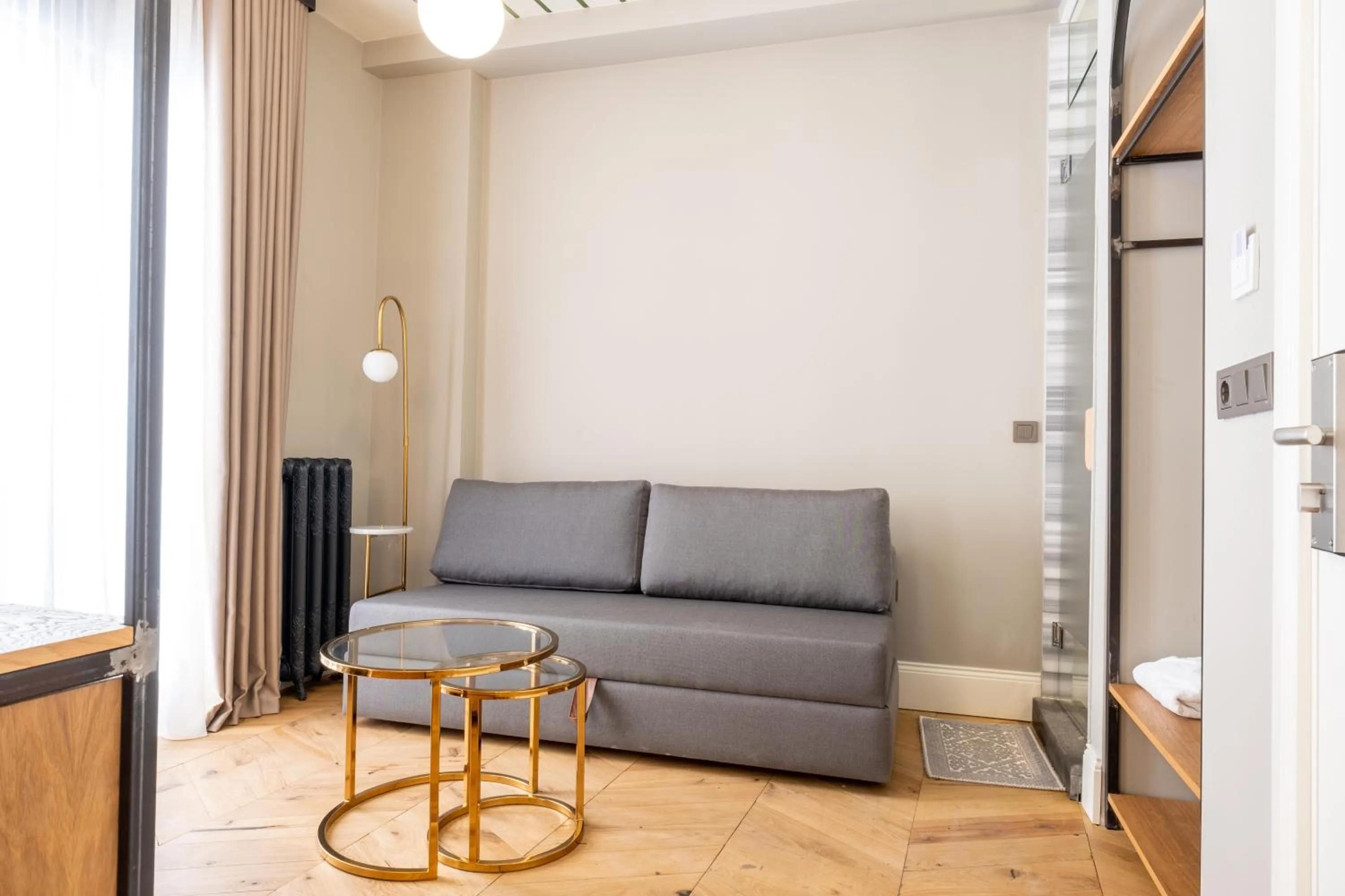 TV and multimedia in Hotel Balo