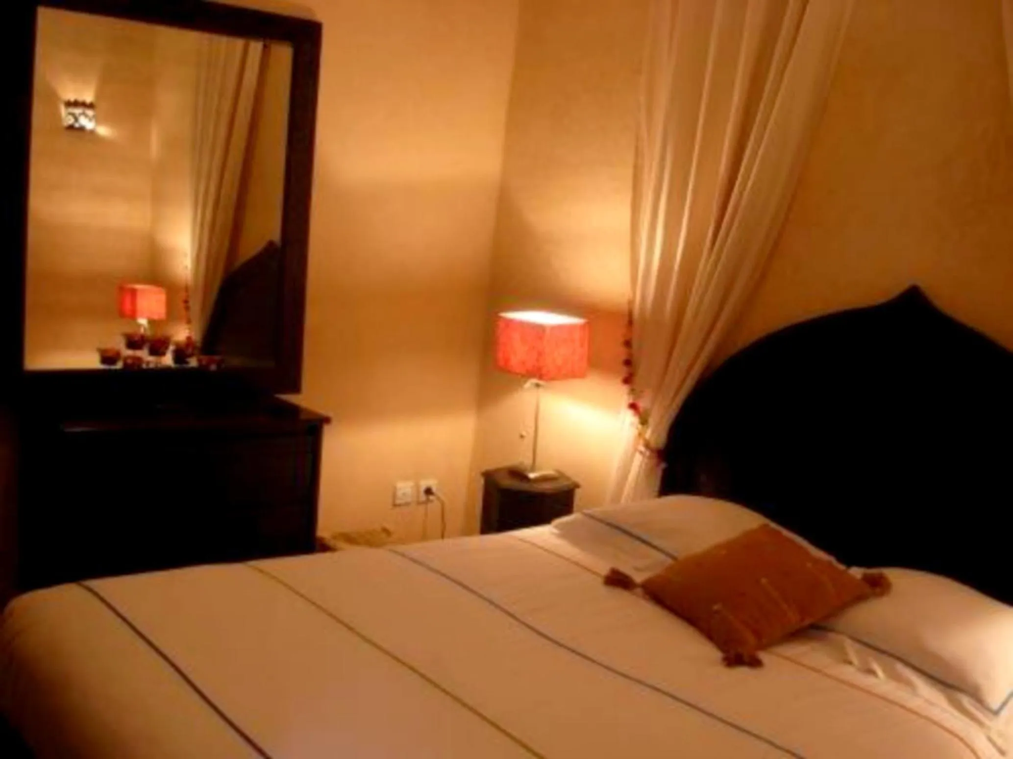 Bedroom, Bed in Riad Aderbaz