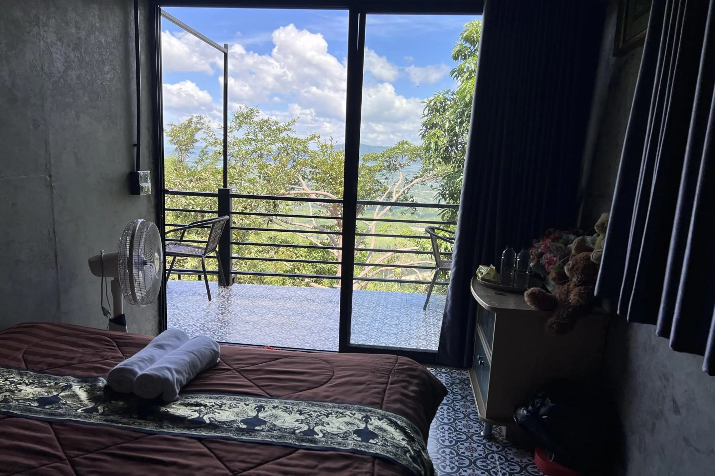 Natural landscape, Bed in Kuan Khan Lao The Nine Bistro ควนคานหลาว เดอะไนท์ บิสโทร