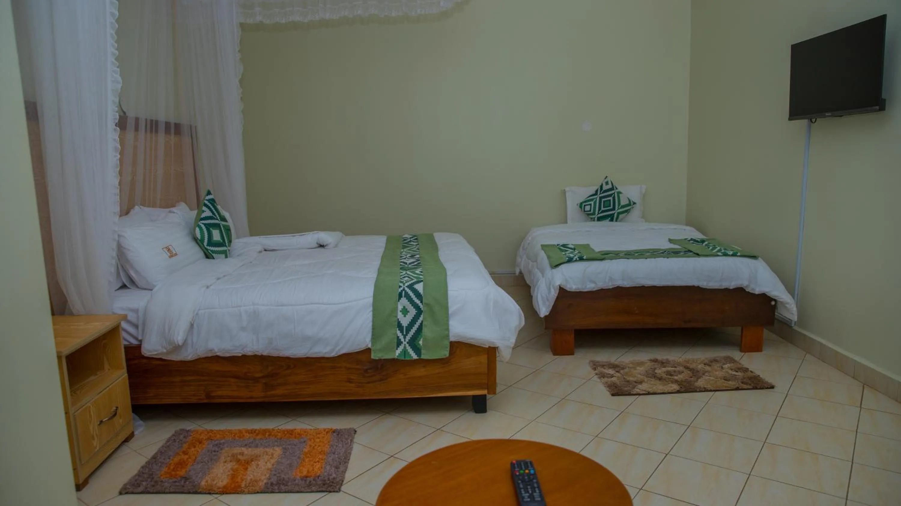 Ekhaya Crescent Hotel