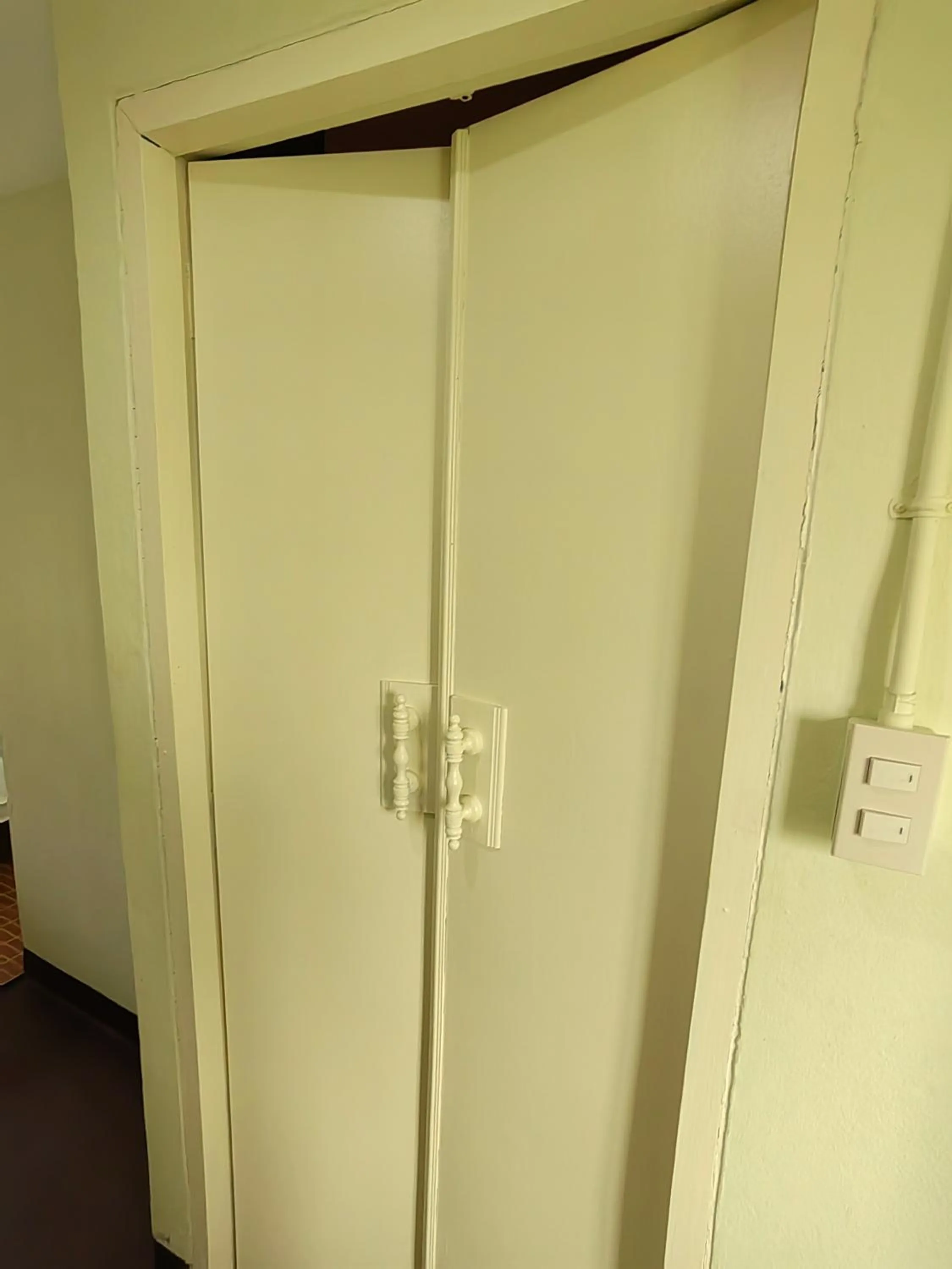 Kaysorn Residence and Guest House