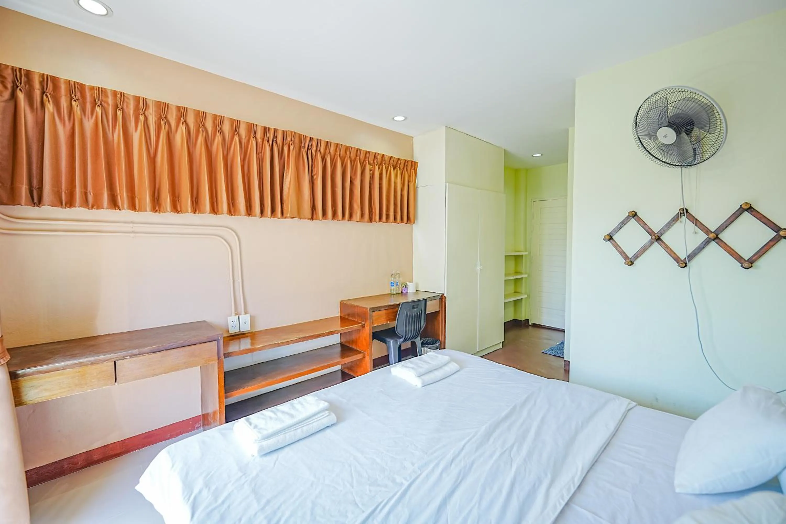 Bed in Kaysorn Residence and Guest House