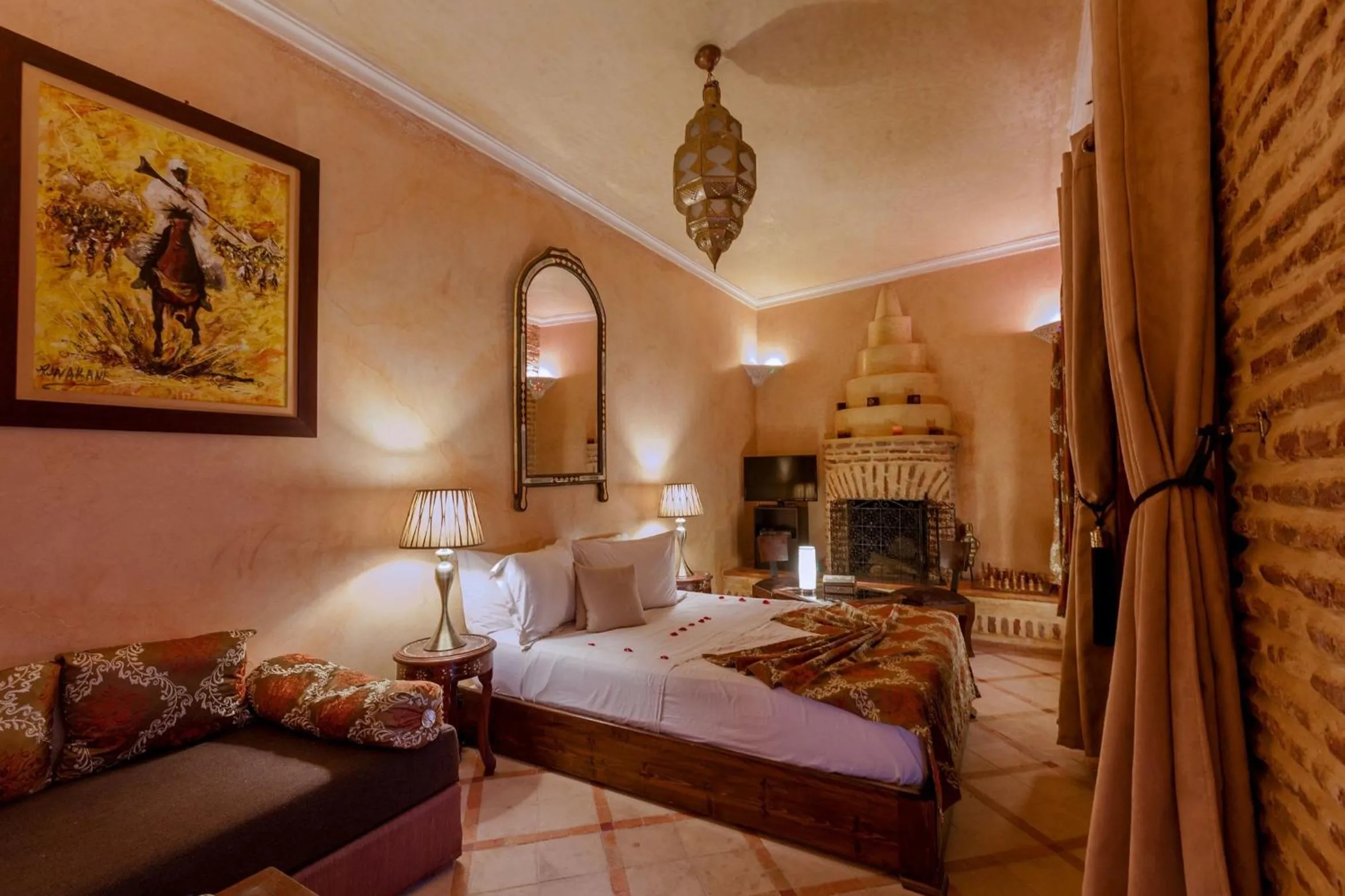 Bed in Riad Louaya