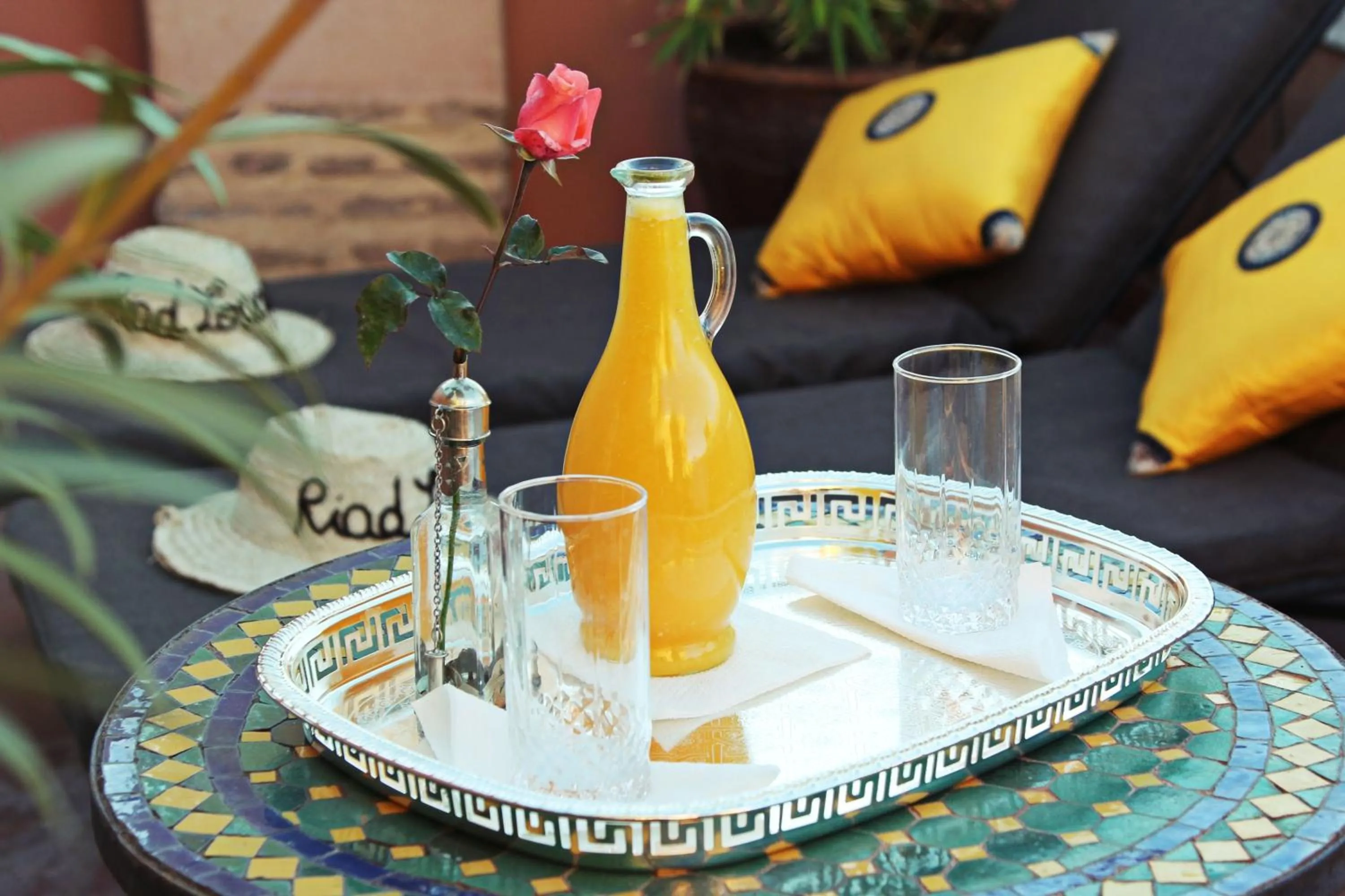 Drinks in Riad Louaya