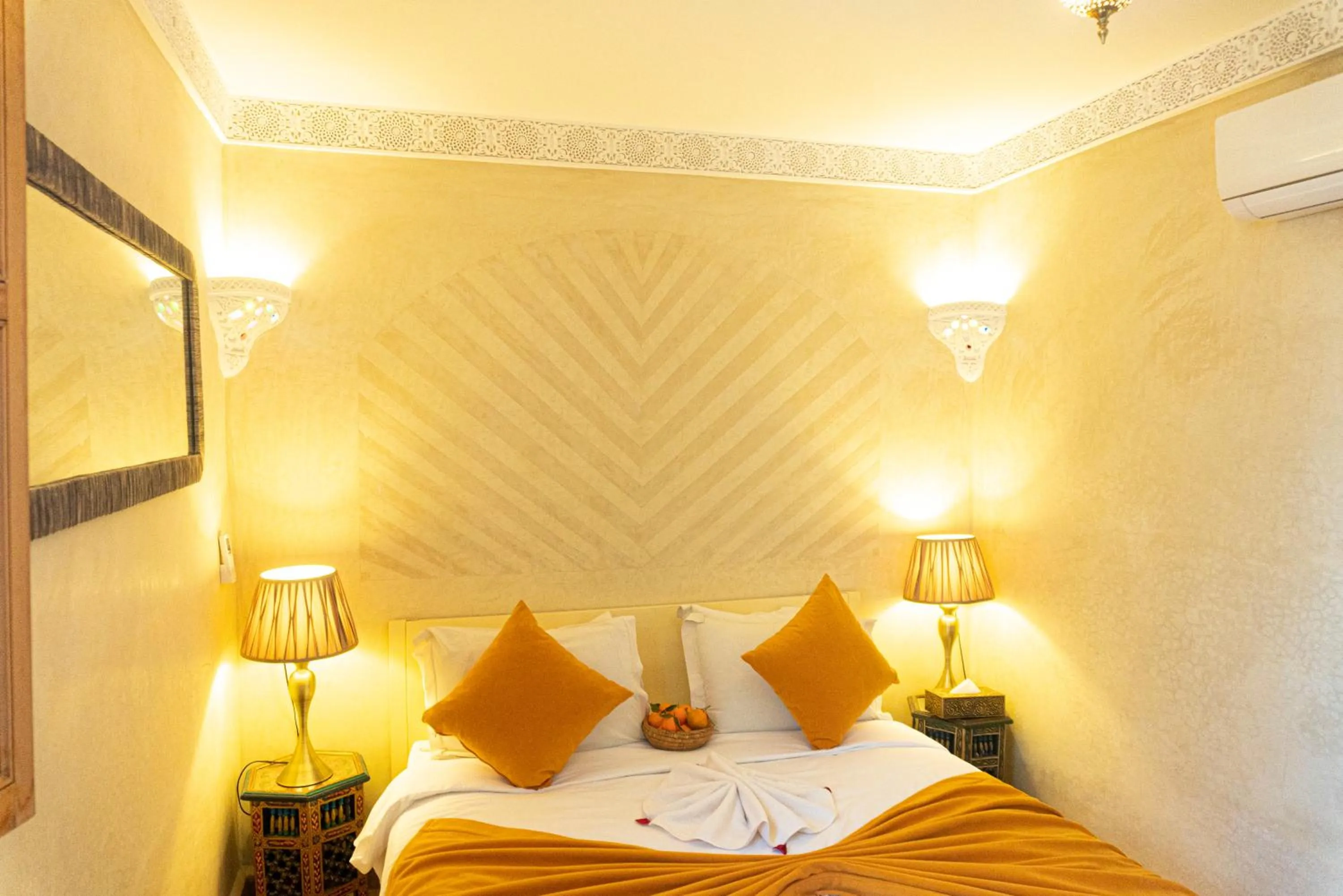 Bed in Riad Louaya