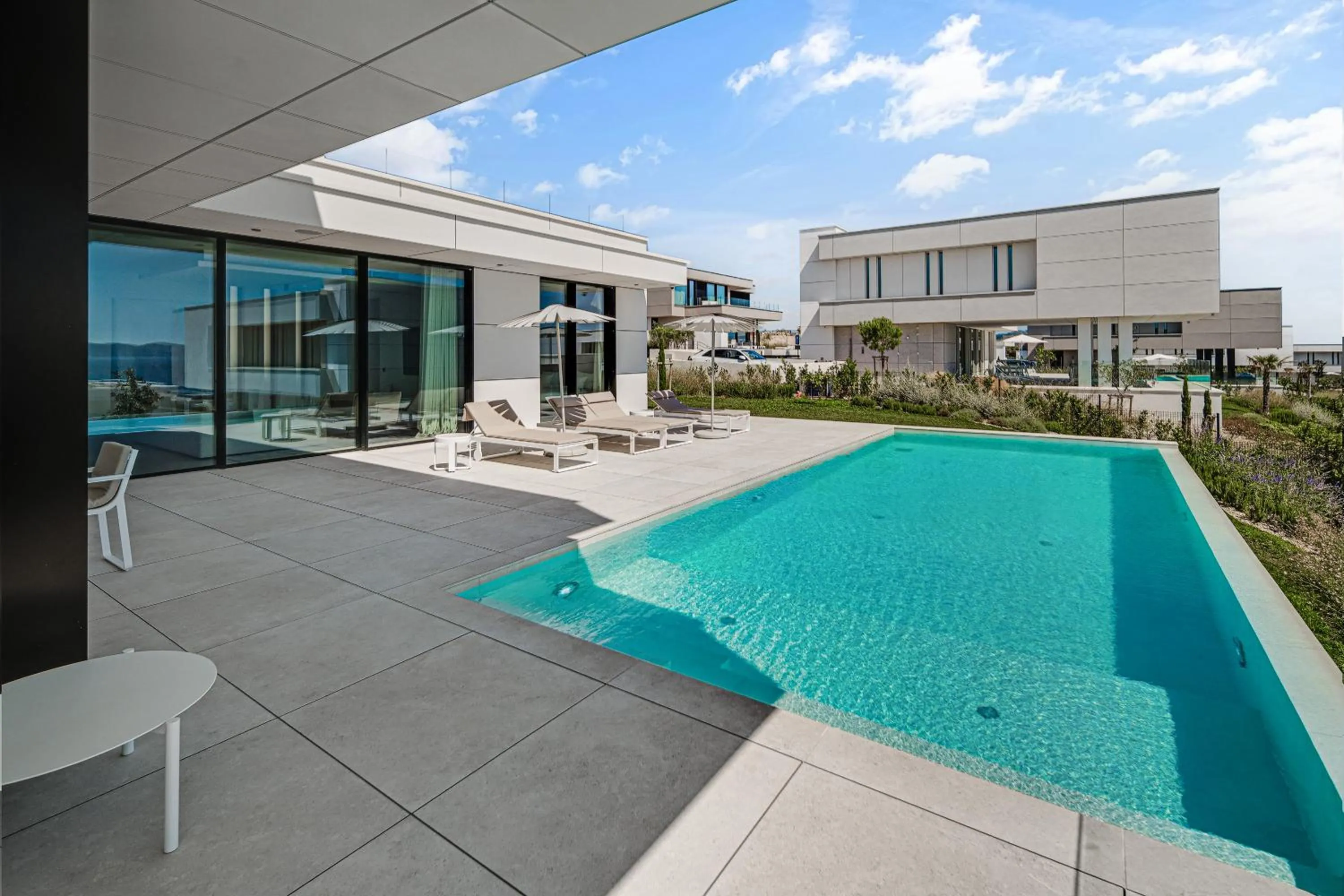 Property building in LIOQA Resort