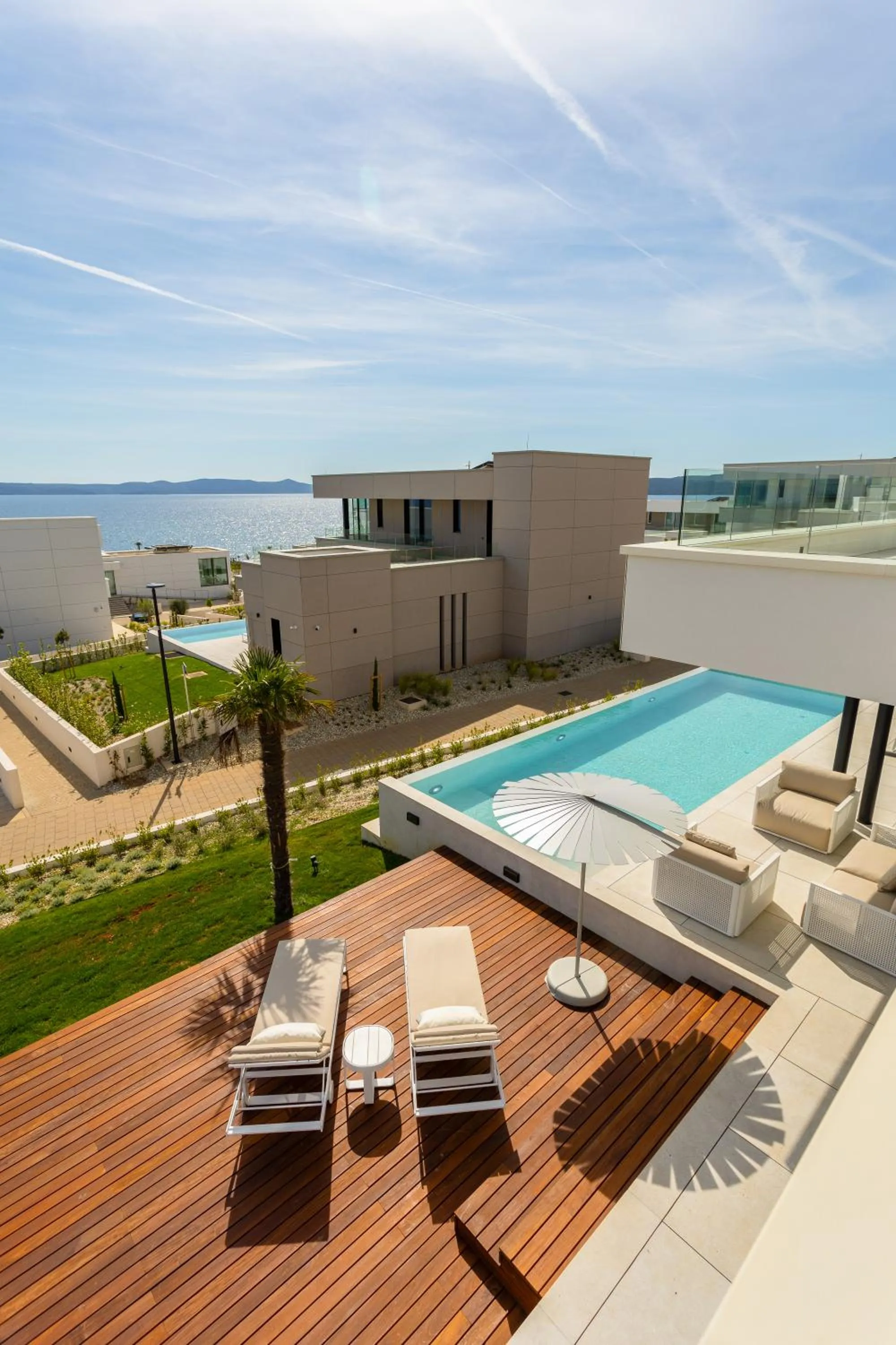 Property building in LIOQA Resort