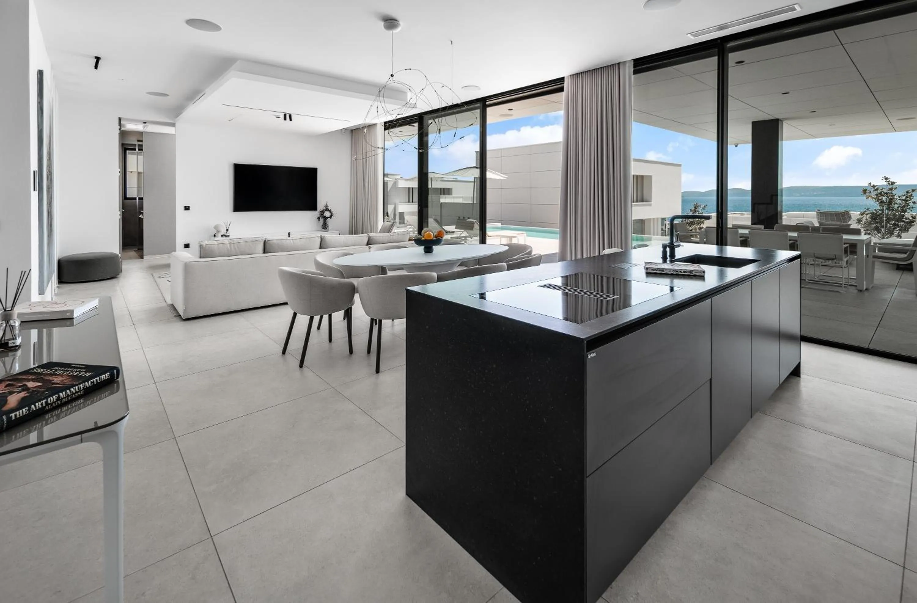 Kitchen or kitchenette in LIOQA Resort