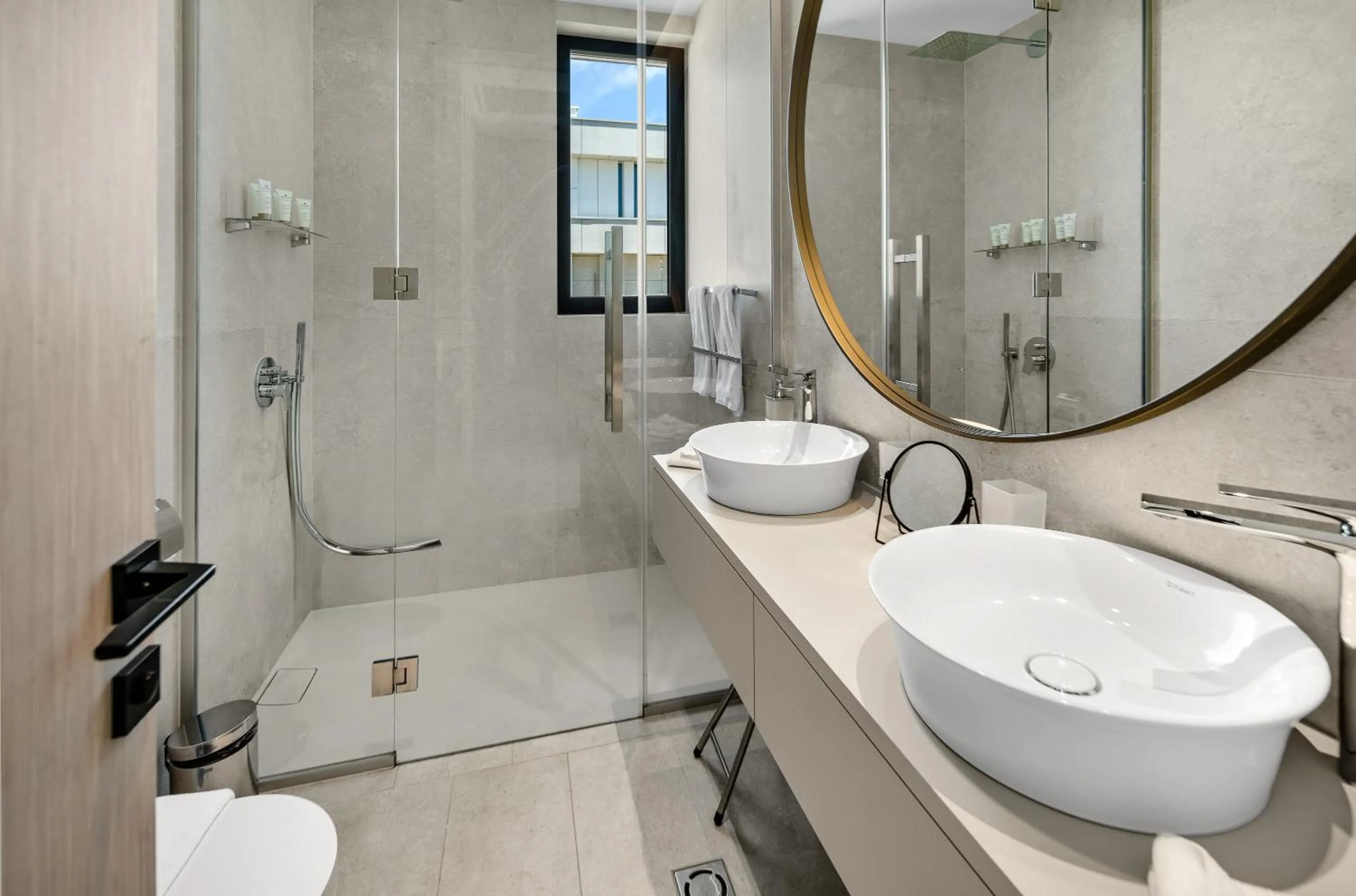 Shower in LIOQA Resort