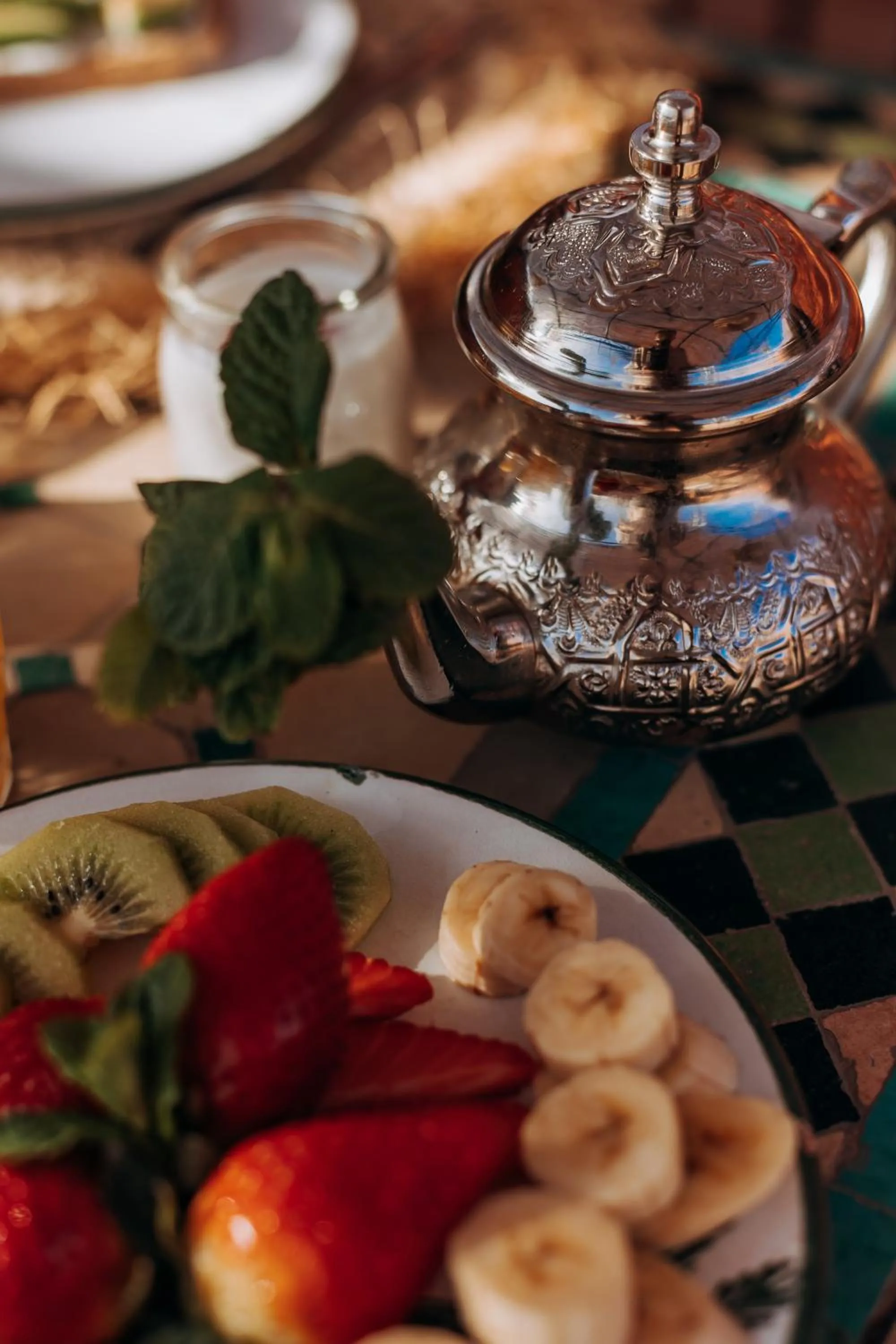 Restaurant/places to eat in Riad Bamaga
