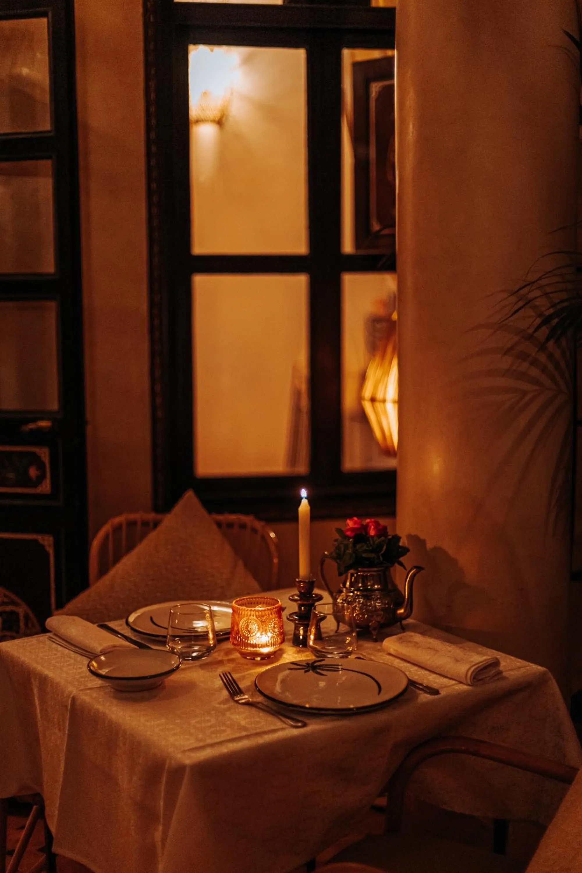 Restaurant/places to eat in Riad Bamaga