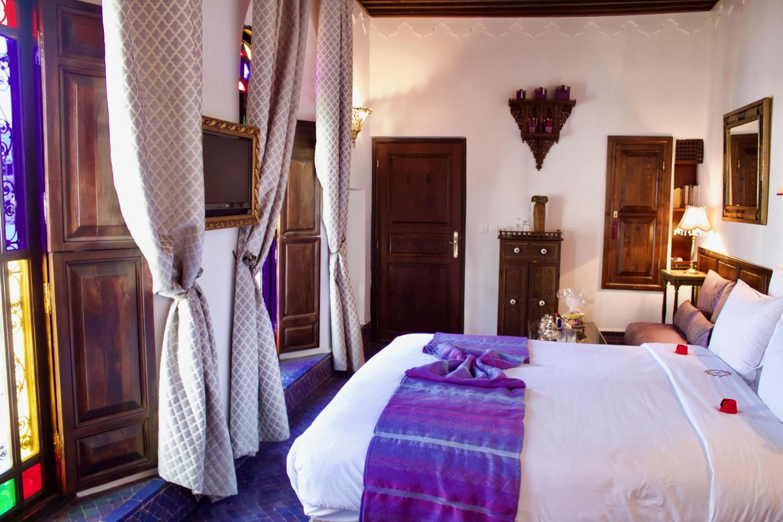 Bed in Riad Le Calife