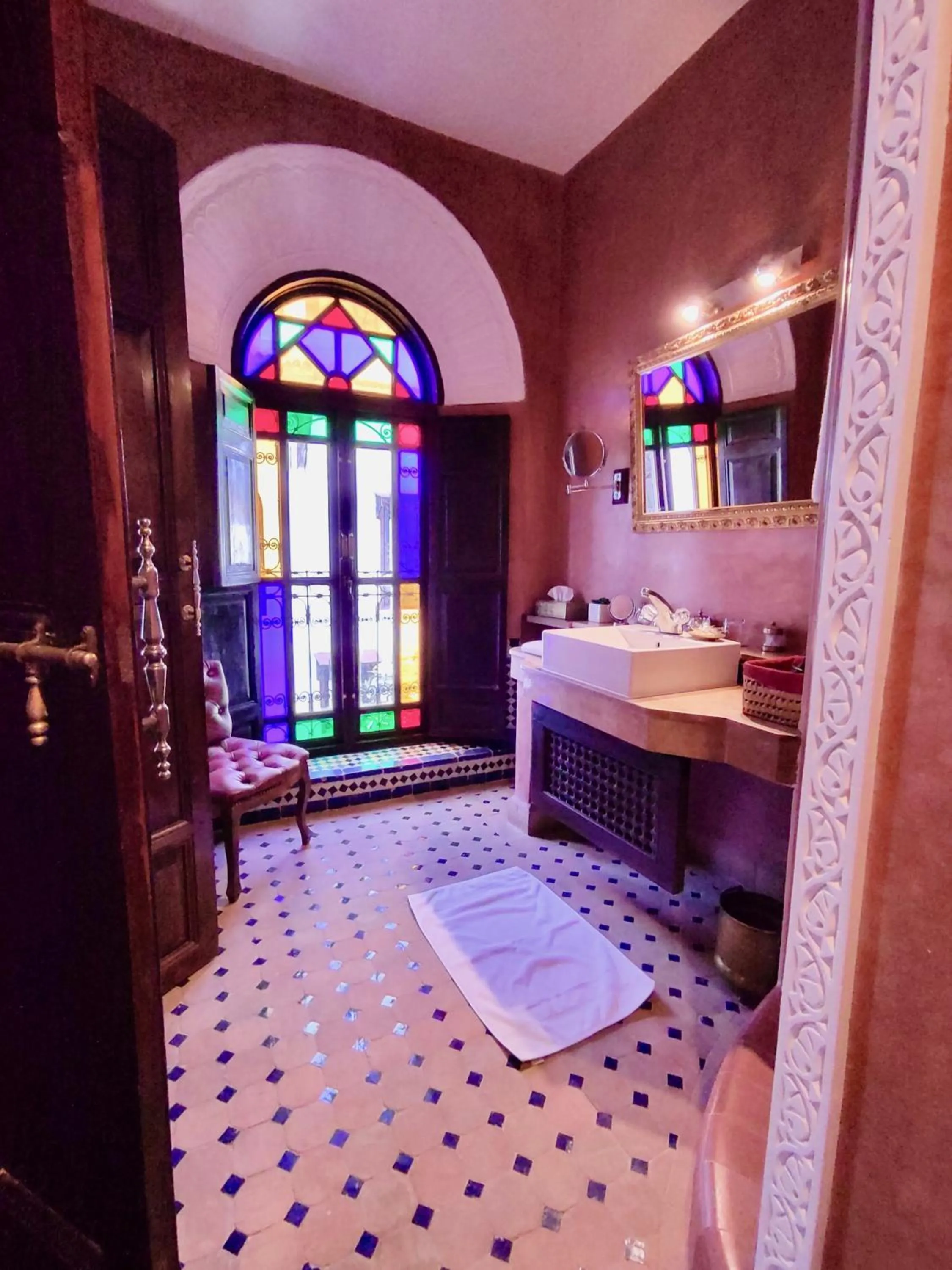 Bathroom in Riad Le Calife