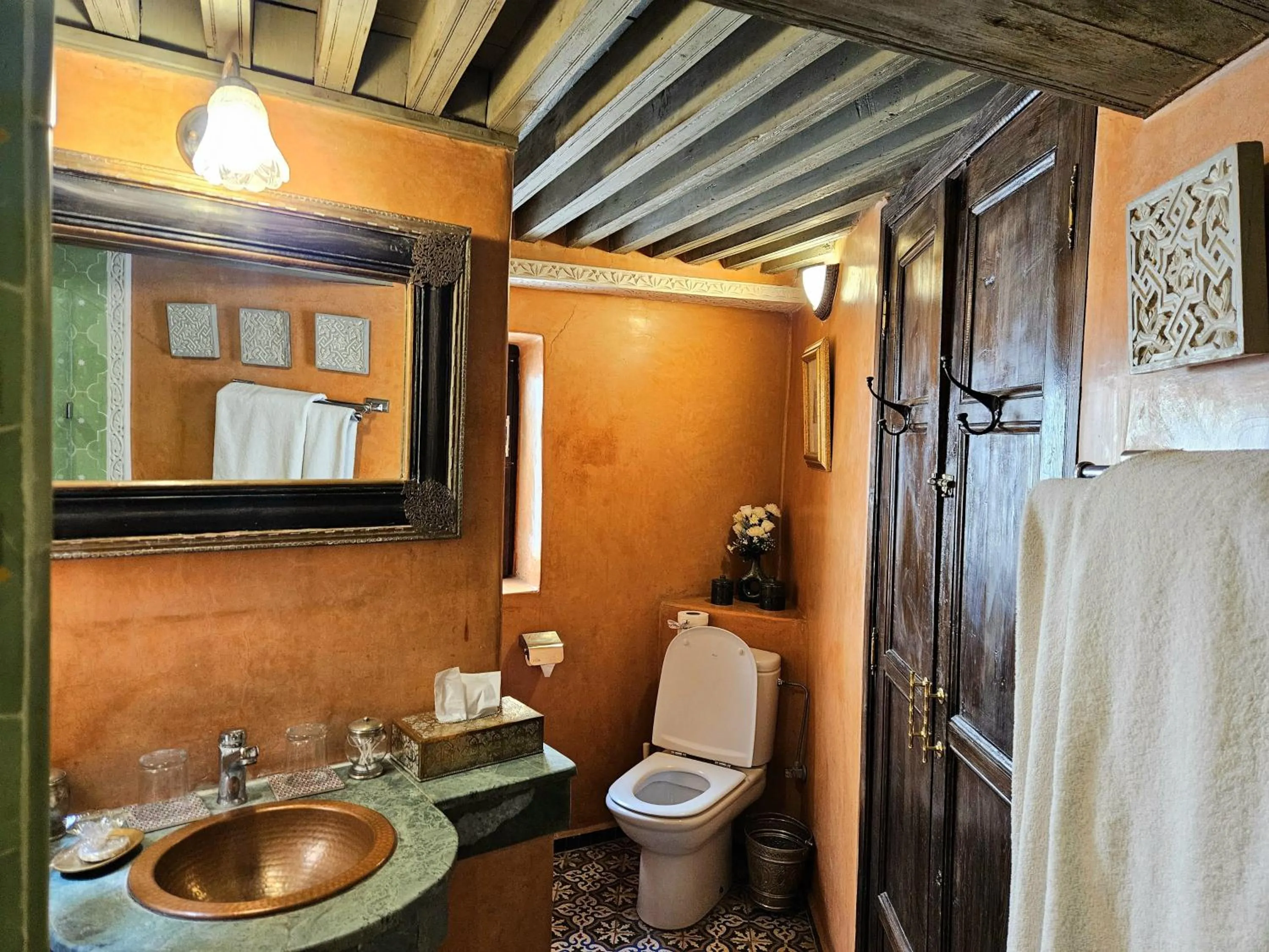 Bathroom in Riad Le Calife