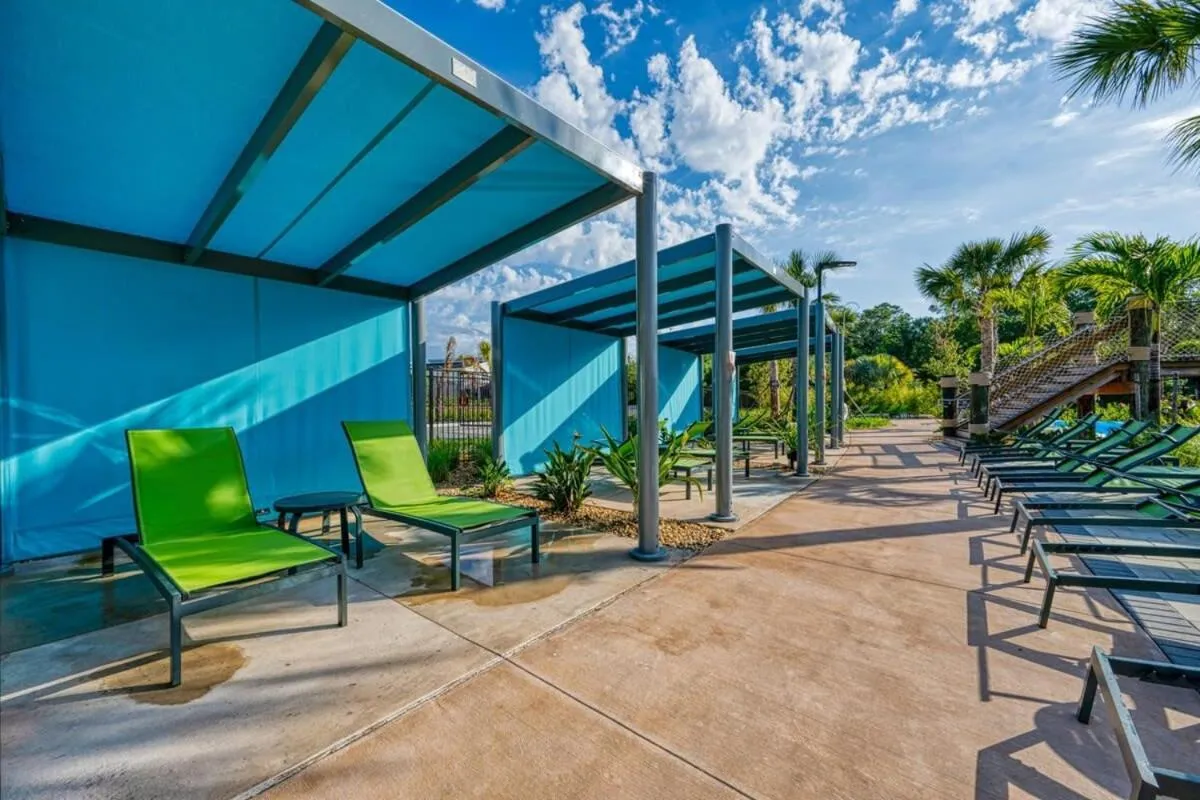 Brand new home themed bedrooms prime location