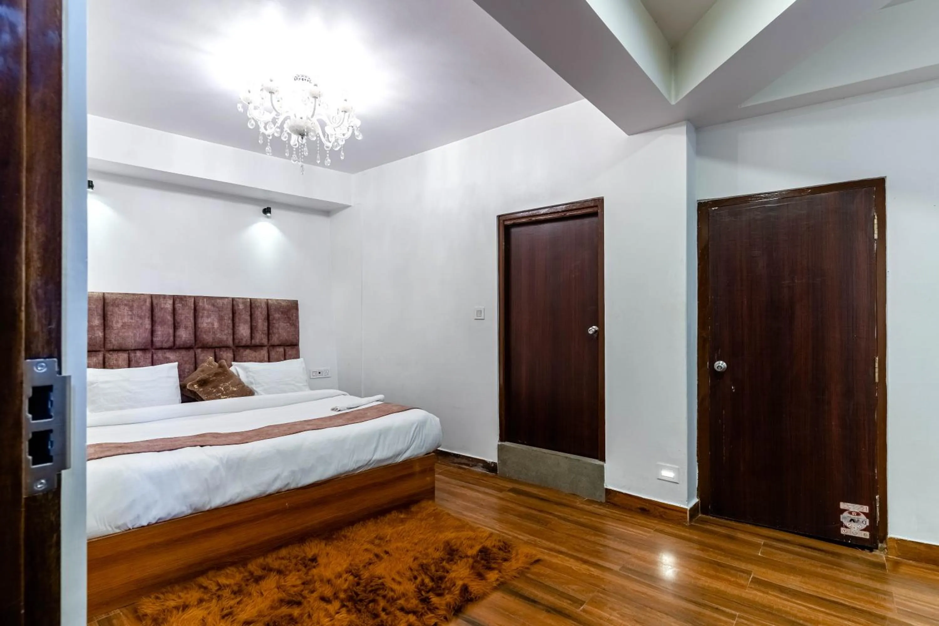 King's Bridge Suites & Spa