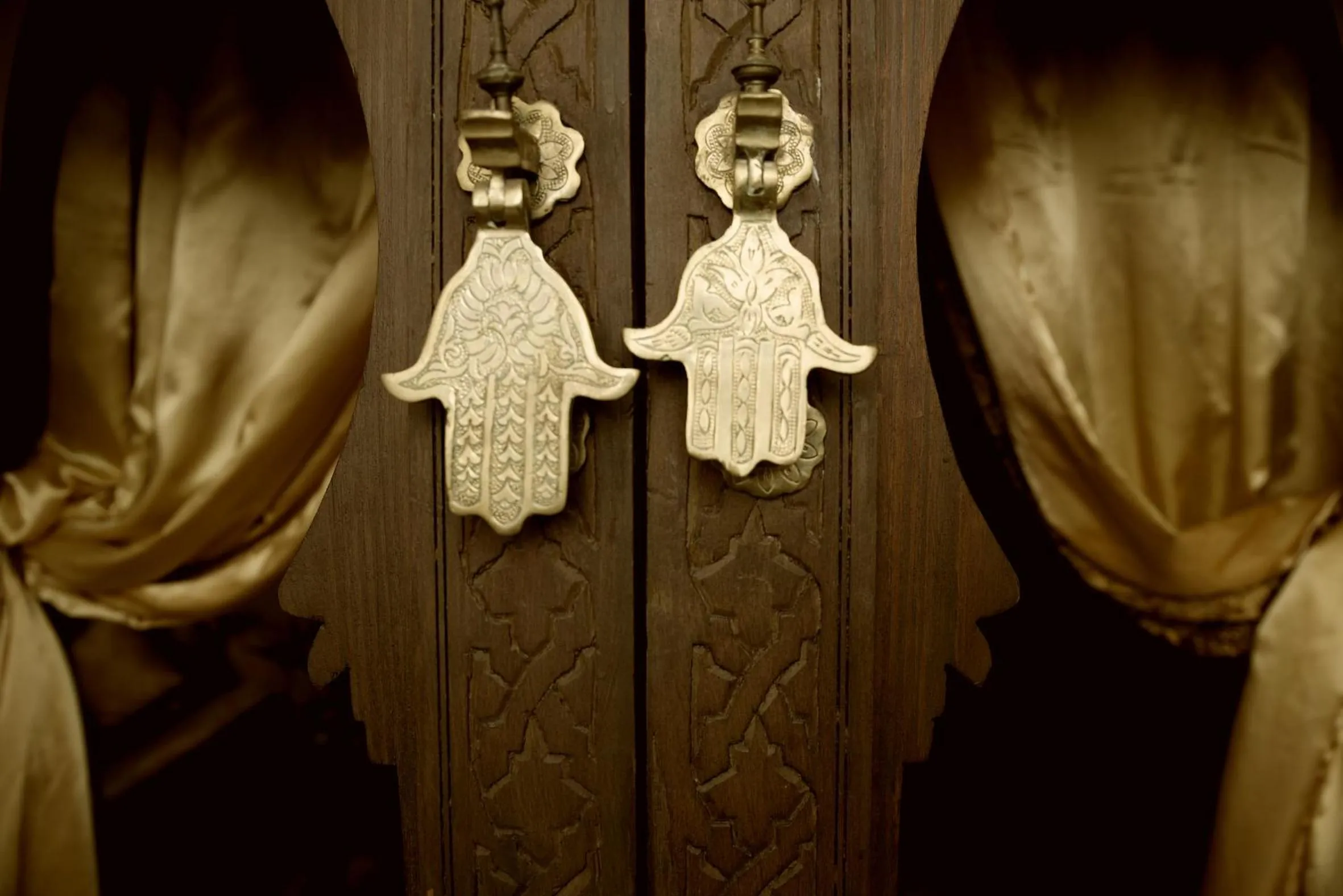 Decorative detail in Riad Des Arts