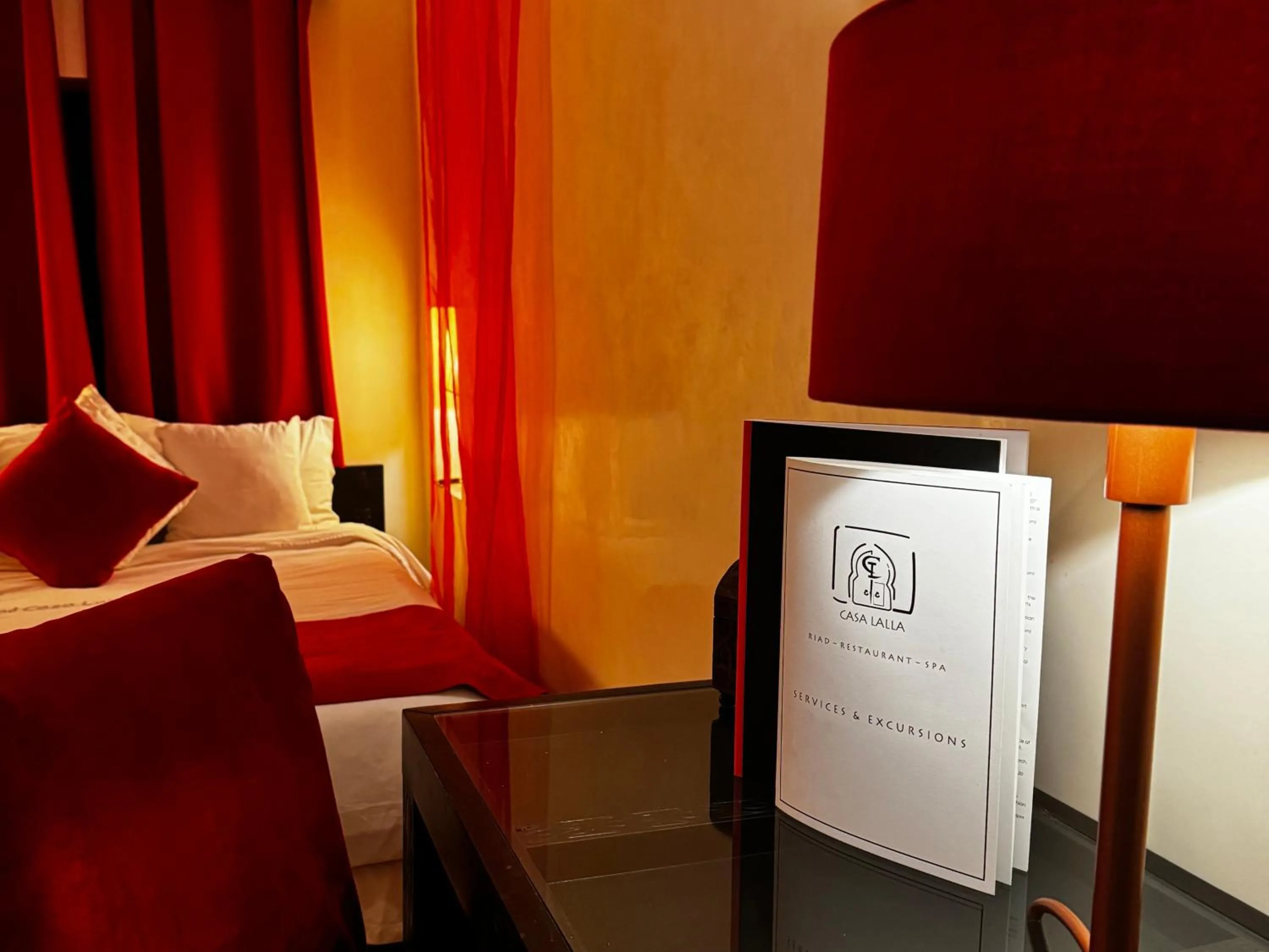 Photo of the whole room, Bed in Riad Casa Lalla