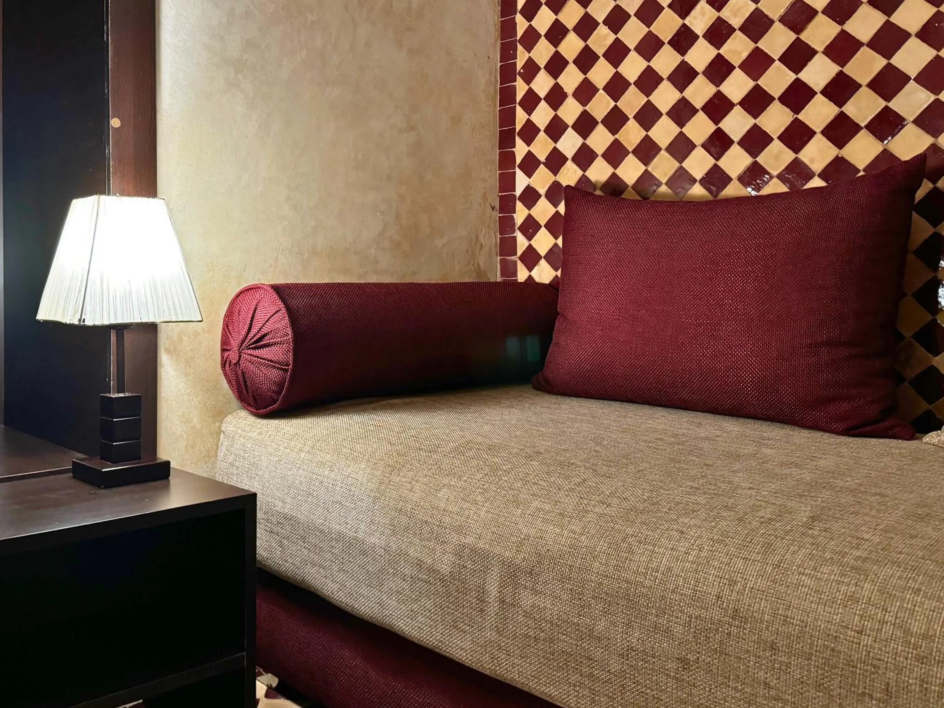 Living room, Bed in Riad Casa Lalla