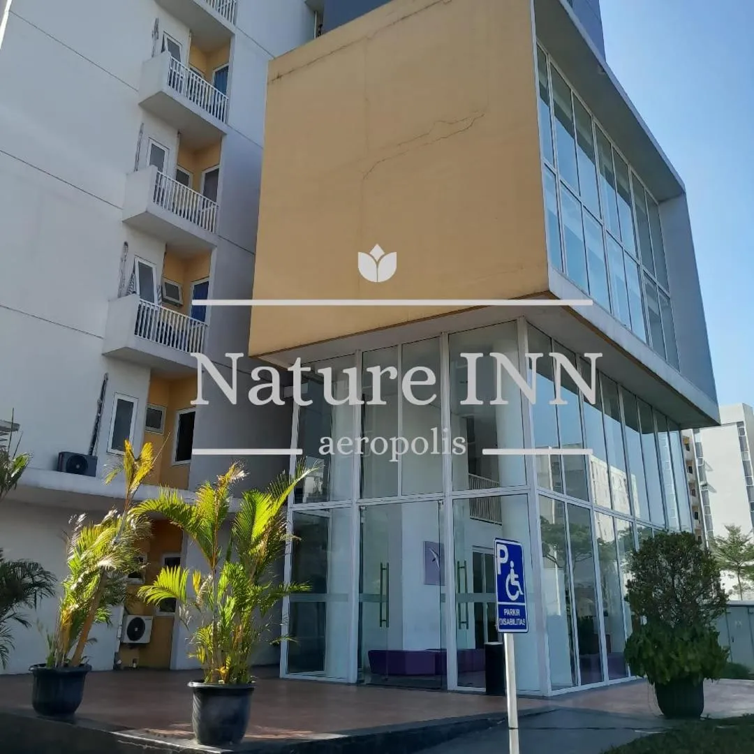NATURE INN Aeropolis AR3