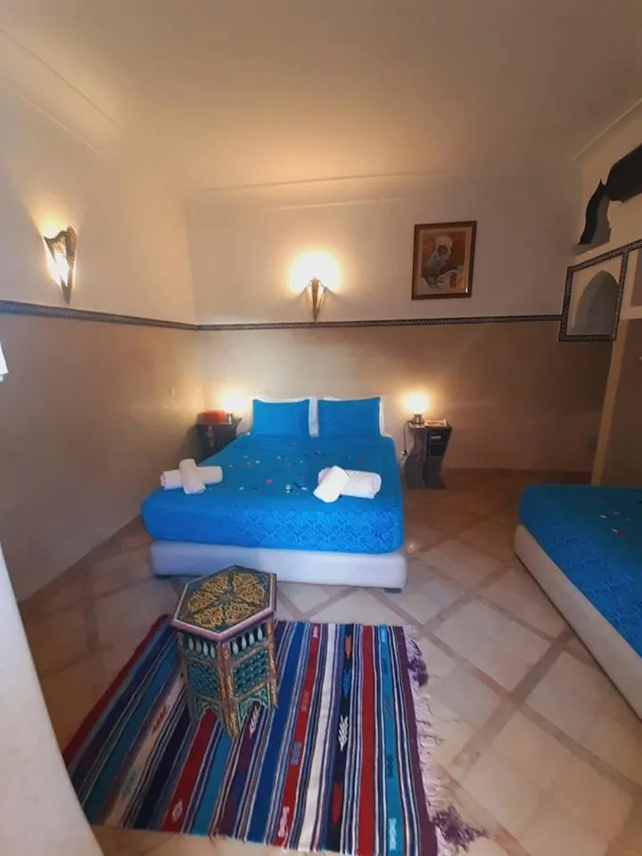 Photo of the whole room, Bed in Riad Chalymar