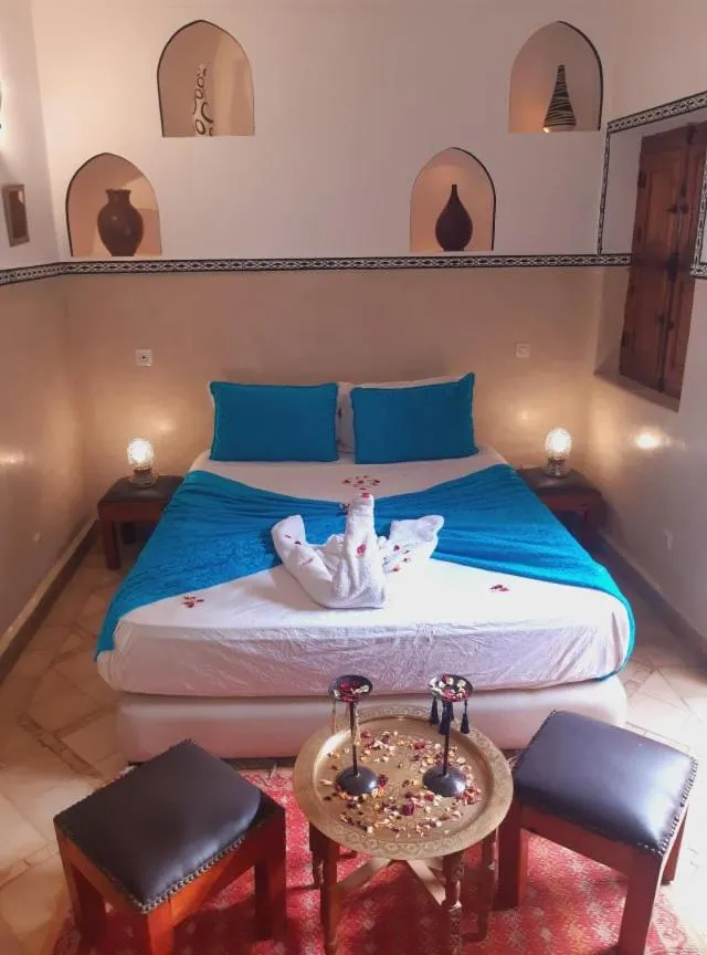 Bedroom, Bed in Riad Chalymar