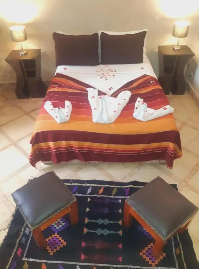 Photo of the whole room, Bed in Riad Chalymar