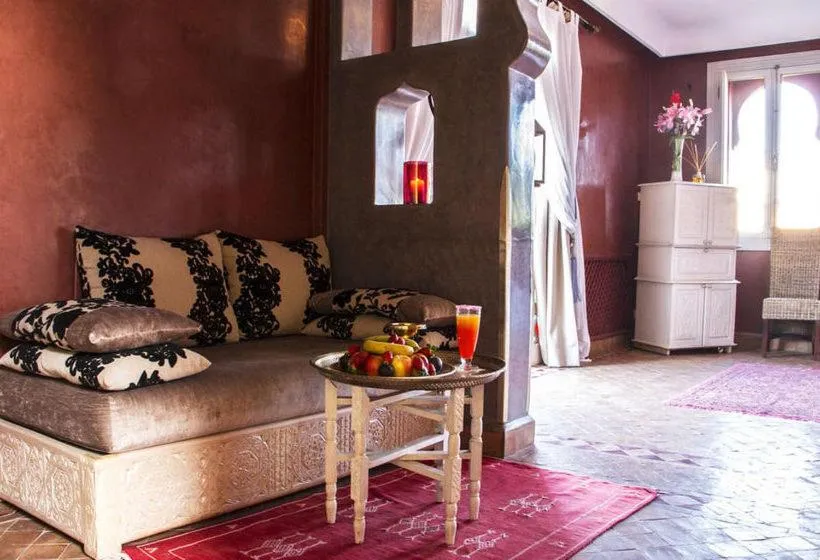 Bedroom in Palais El Miria & SPA