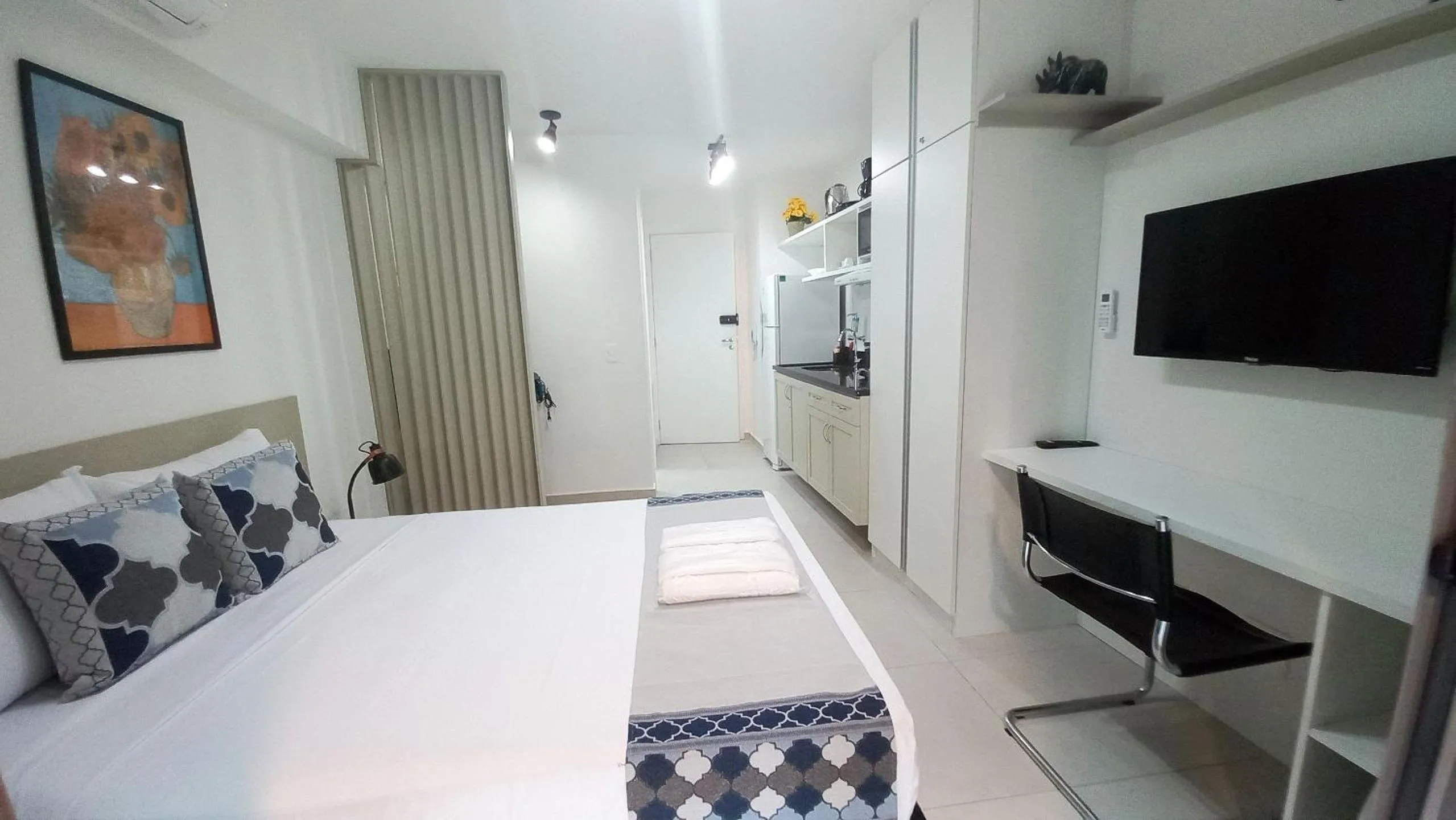 Studio Hub Vila Madalena, perto Metrô V. Madalena