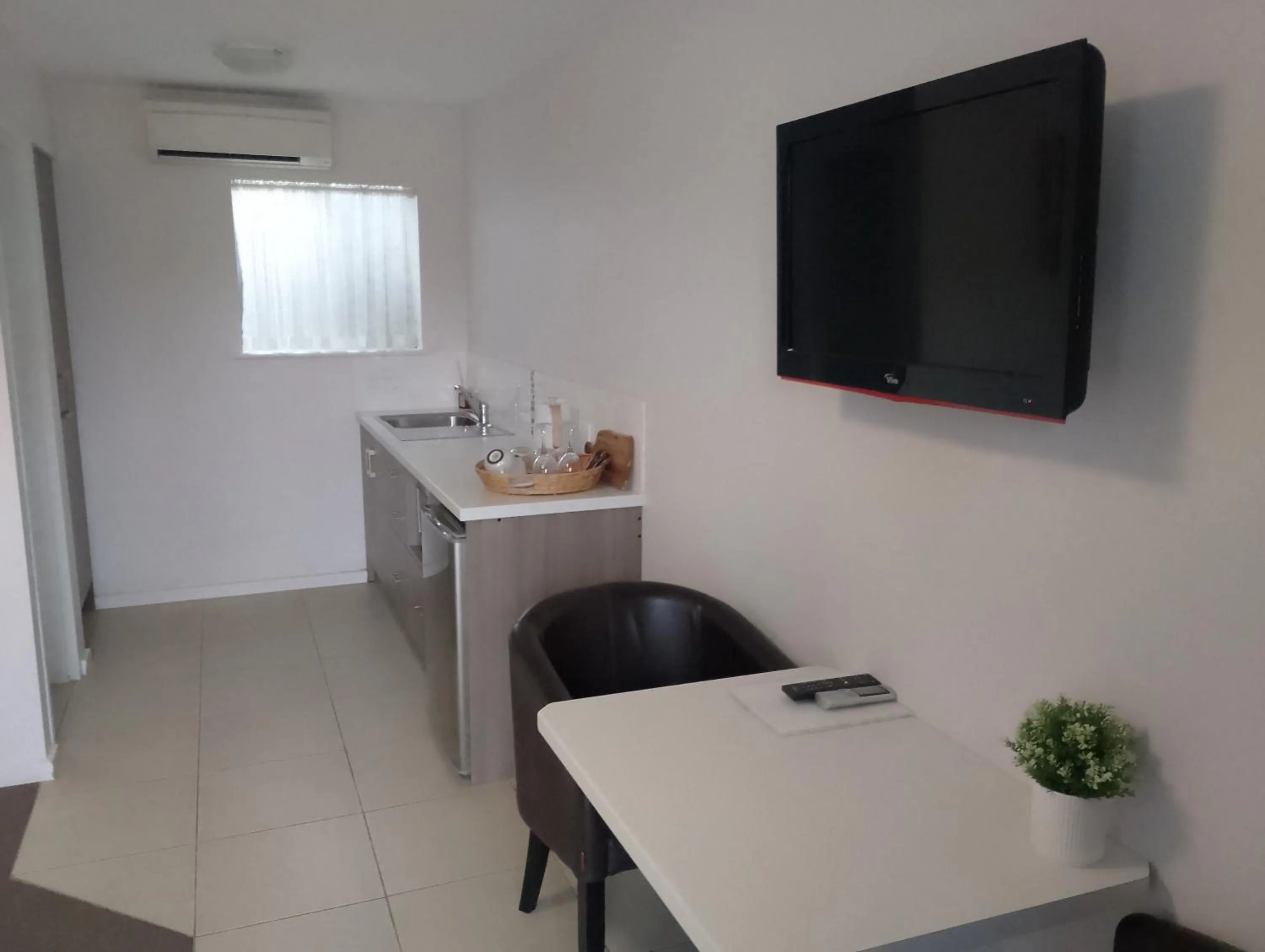 Kitchen or kitchenette in PanCo Victor Harbor