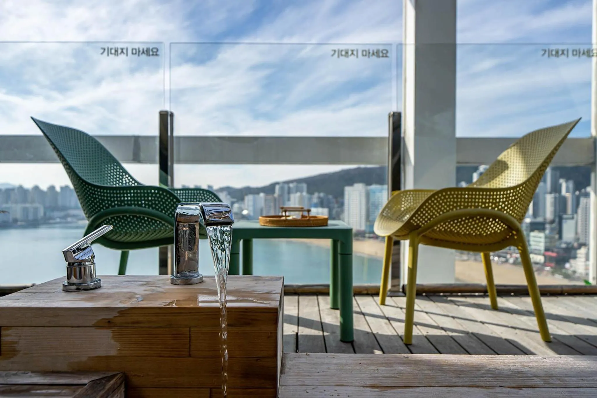 Balcony/Terrace in Gwanganli The Club Hotel