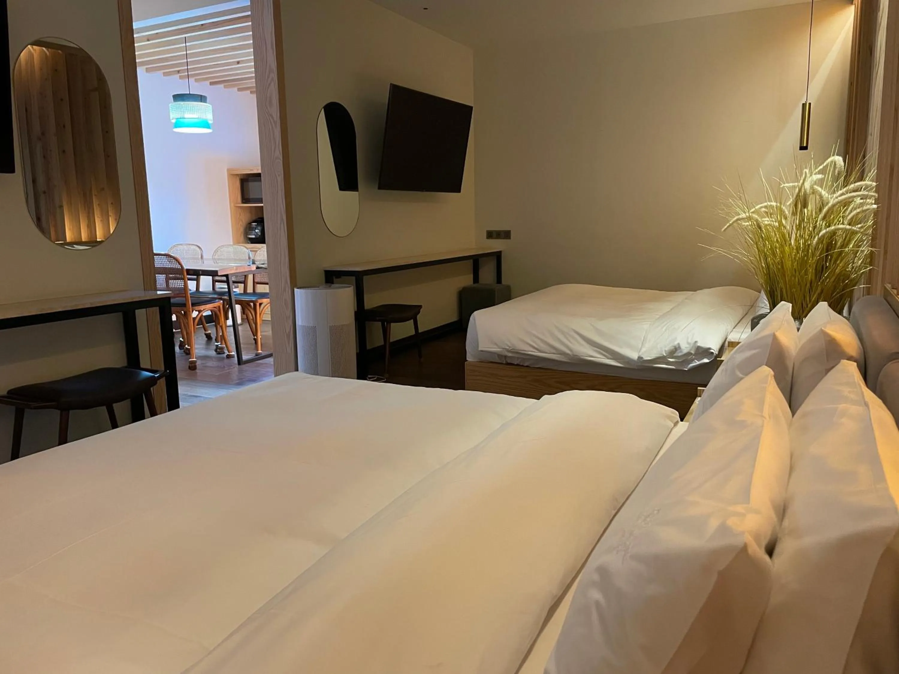 Bed in Gwanganli The Club Hotel