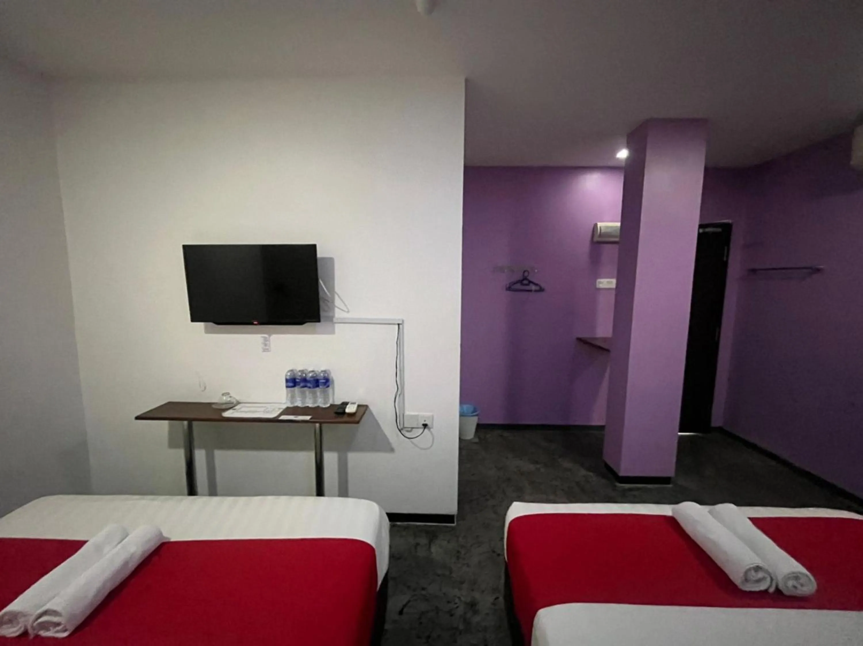 Bedroom in Capital O 89333 Musse Hotel