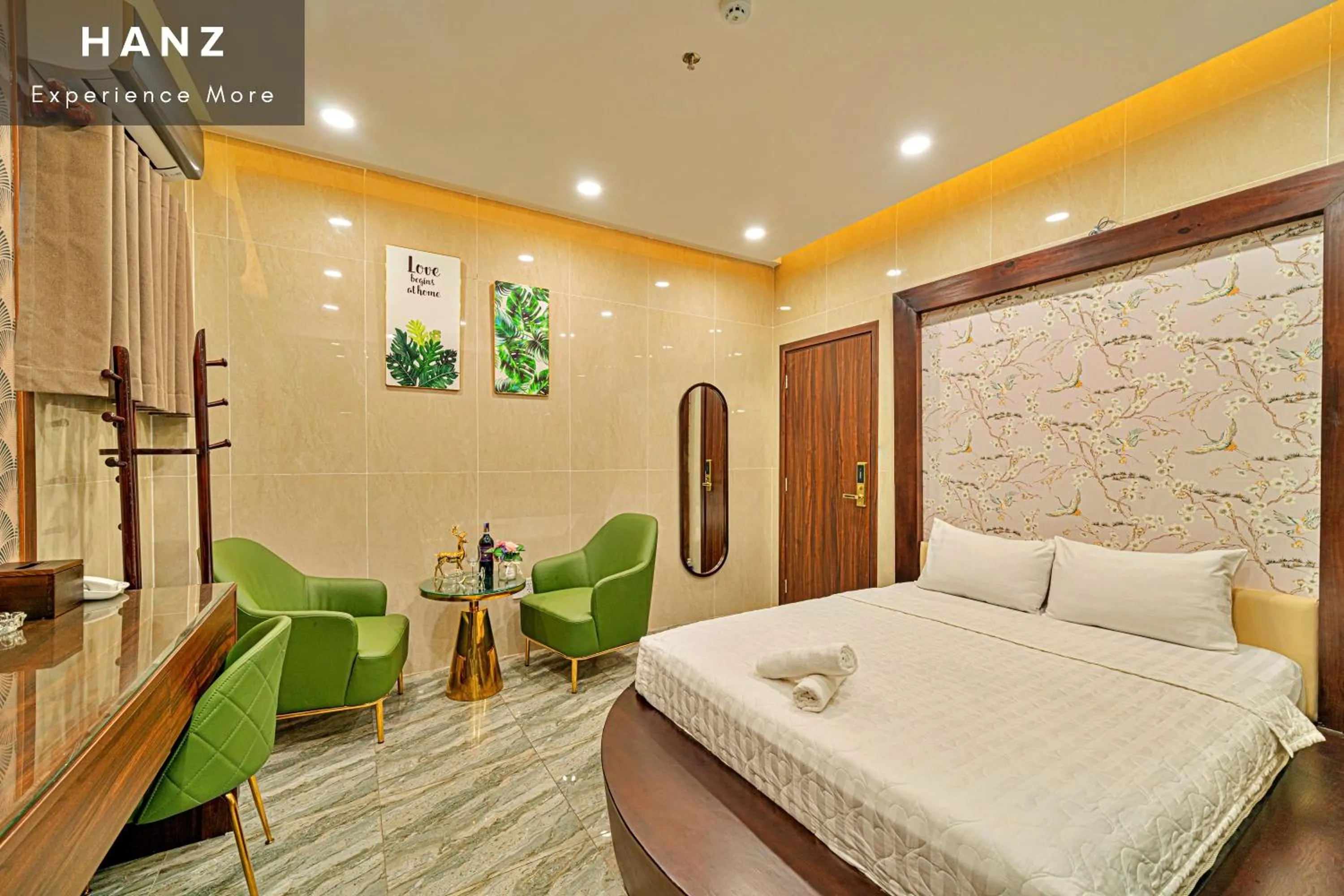 Bed in S79 Hotel T68 Go Vap