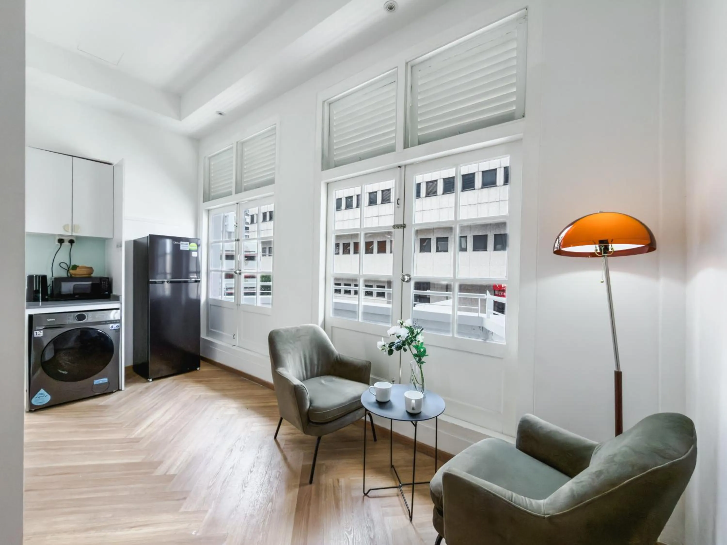 Seating area in The White House - Serviced Residences by Cove & Belle Living