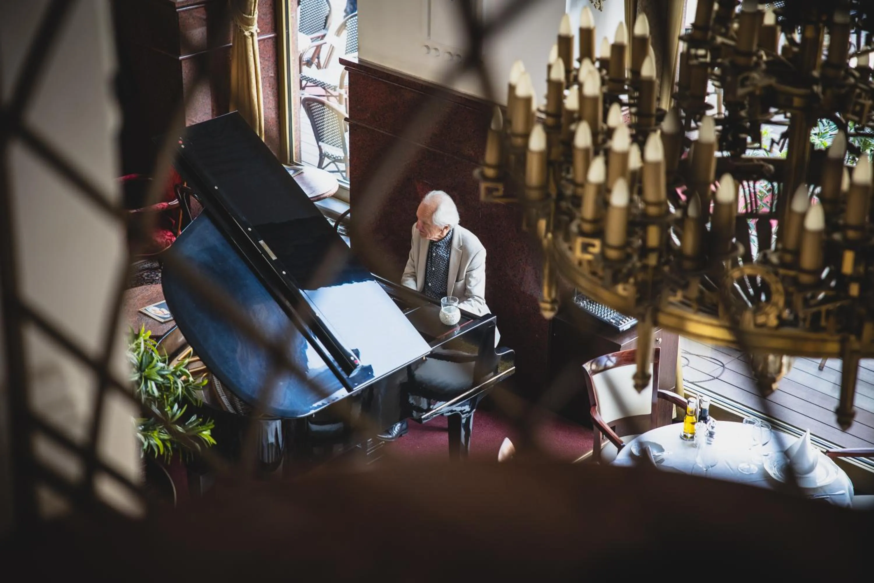 Restaurant/places to eat in Hotel Moskva