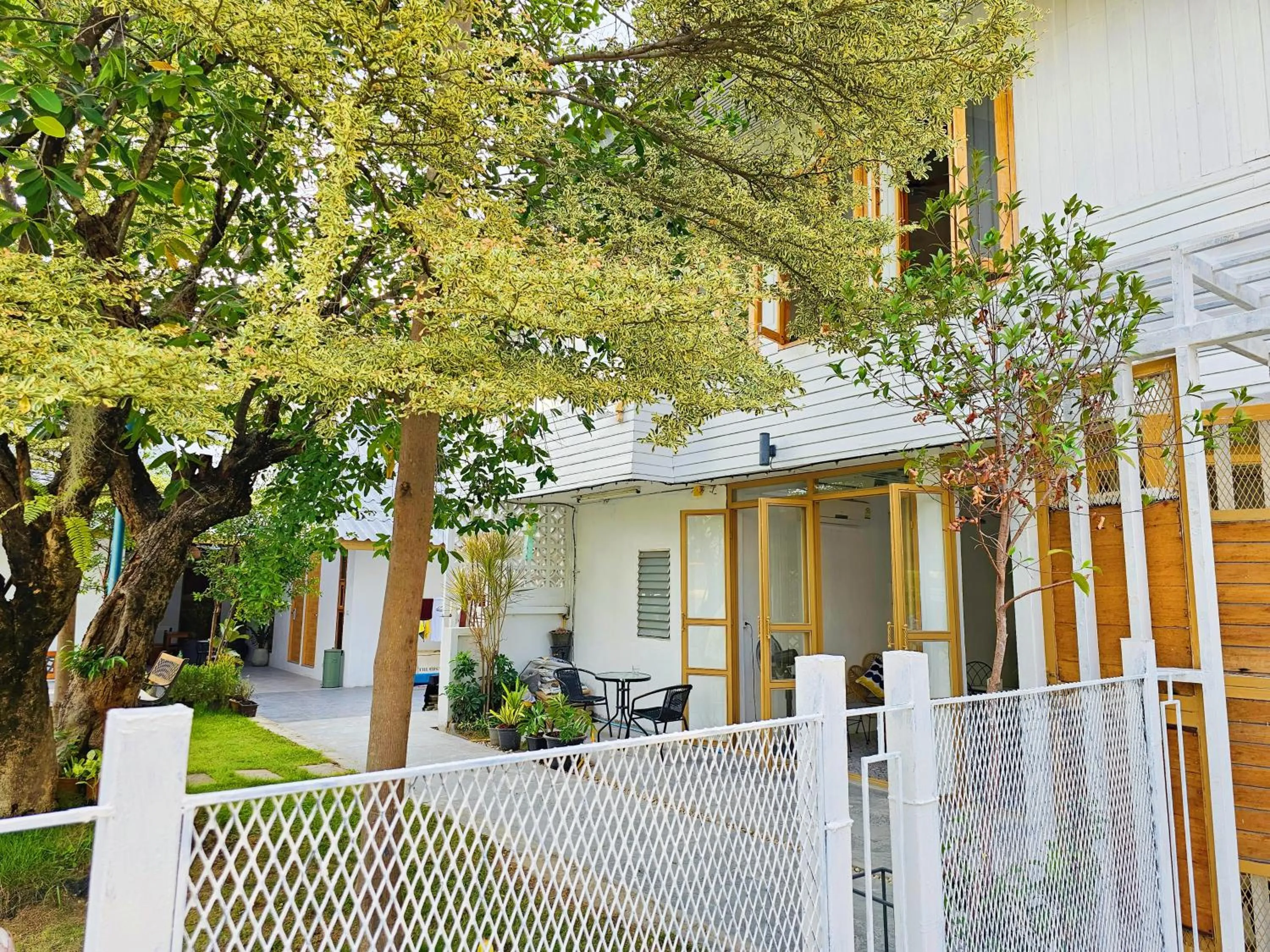 Property building in SherVa101 Home and Hostel