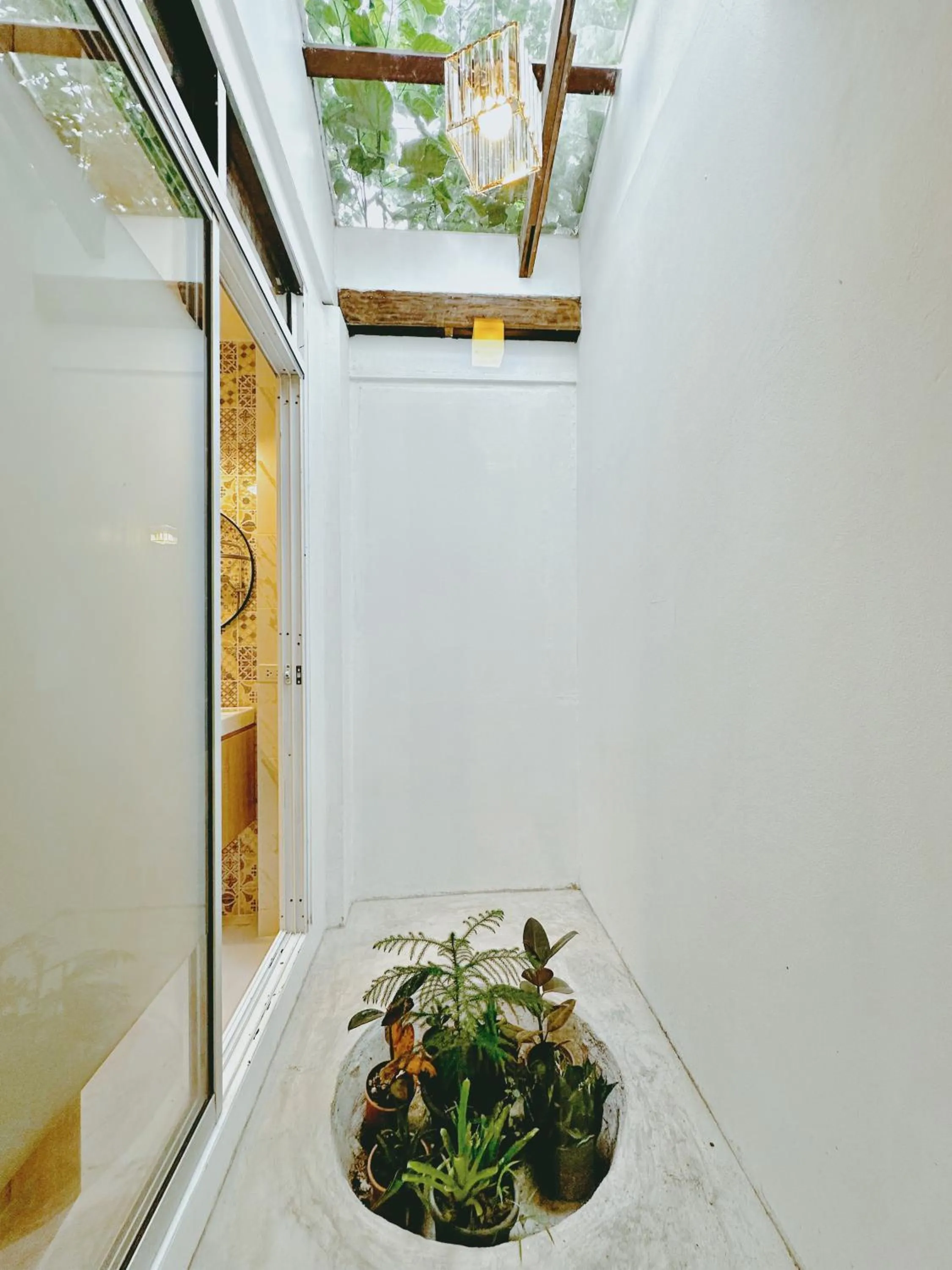 SherVa101 Home and Hostel