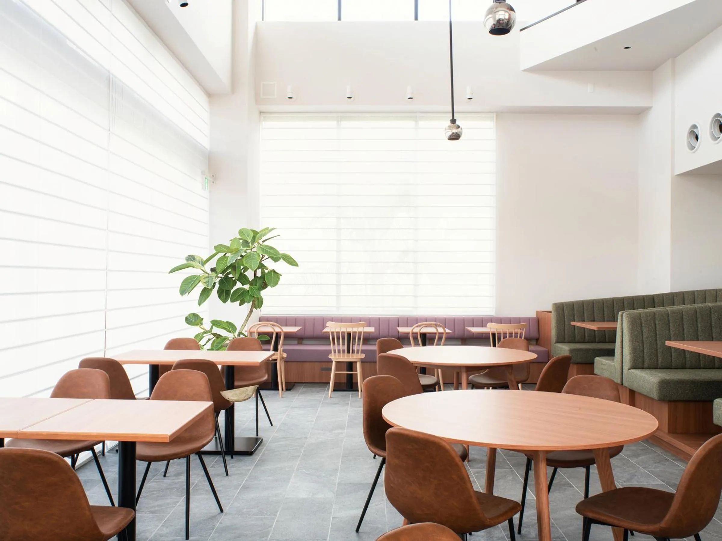 Restaurant/places to eat in REF Okinawa Arena by VESSEL HOTELS