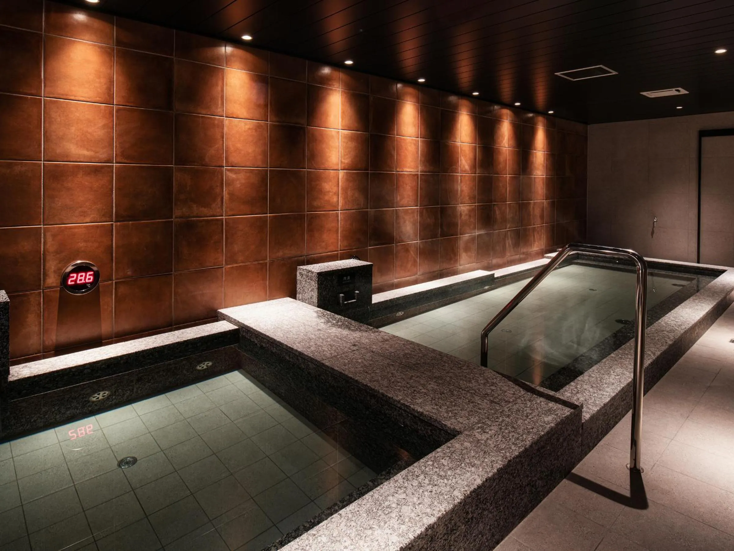Public Bath in REF Okinawa Arena by VESSEL HOTELS