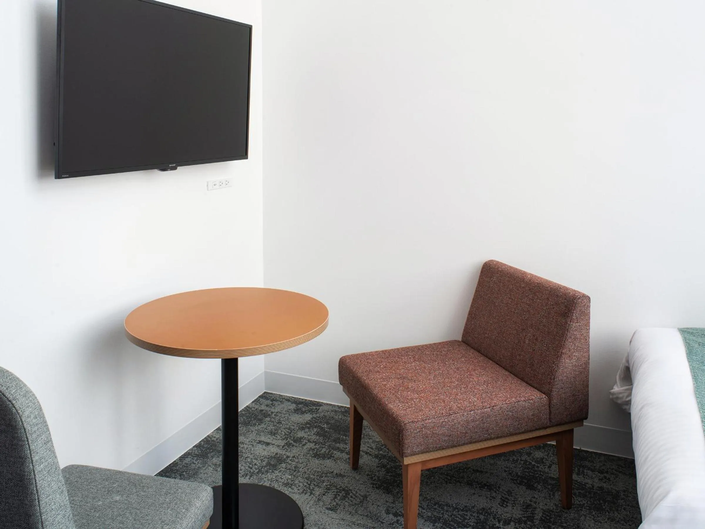 TV and multimedia in REF Okinawa Arena by VESSEL HOTELS