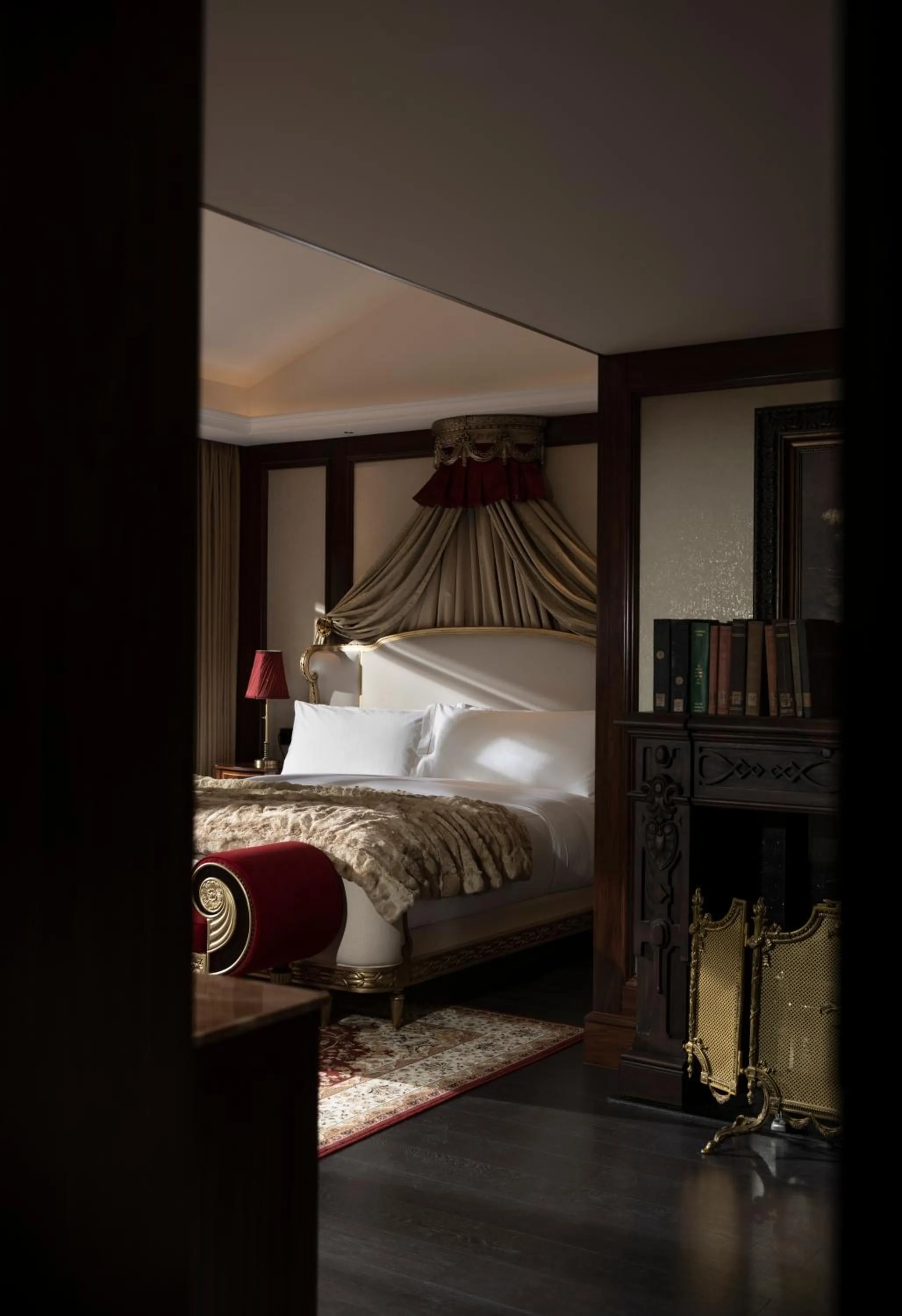 Bed in Hangzhou Qiushui Villa