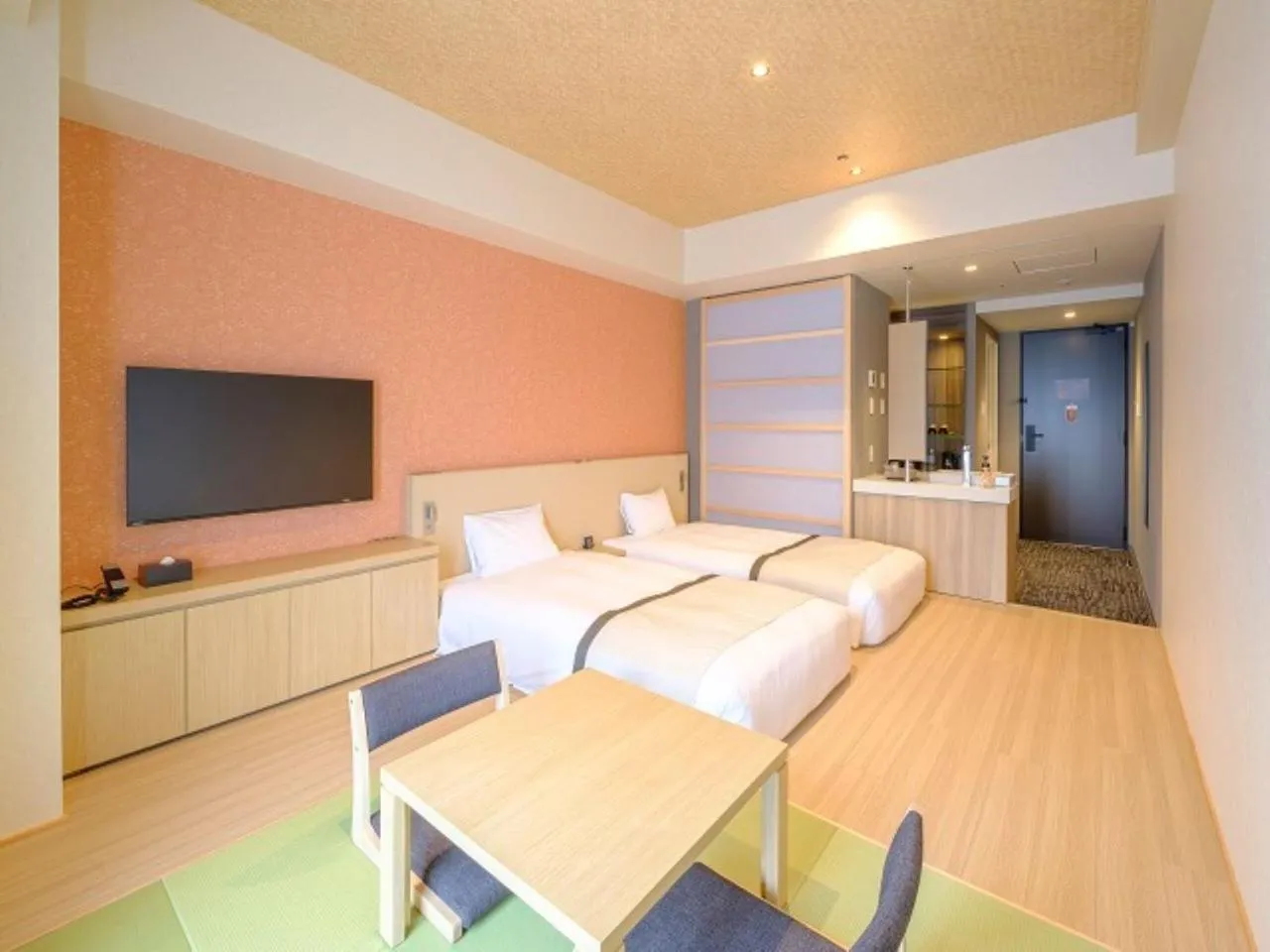 Bed in Tosei Hotel Cocone Tsukiji Ginza Premier