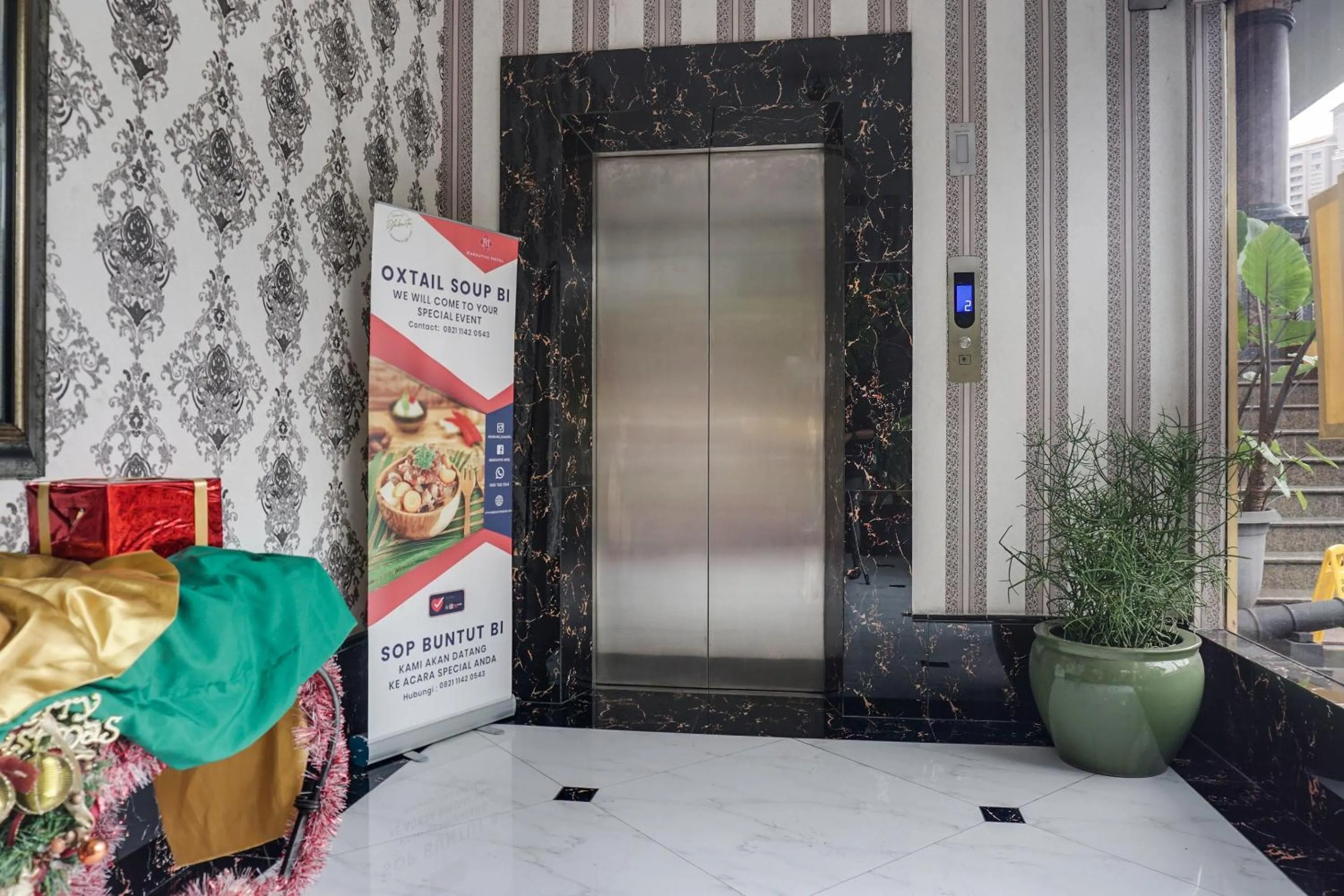 Lobby or reception in Townhouse OAK Bi Executive