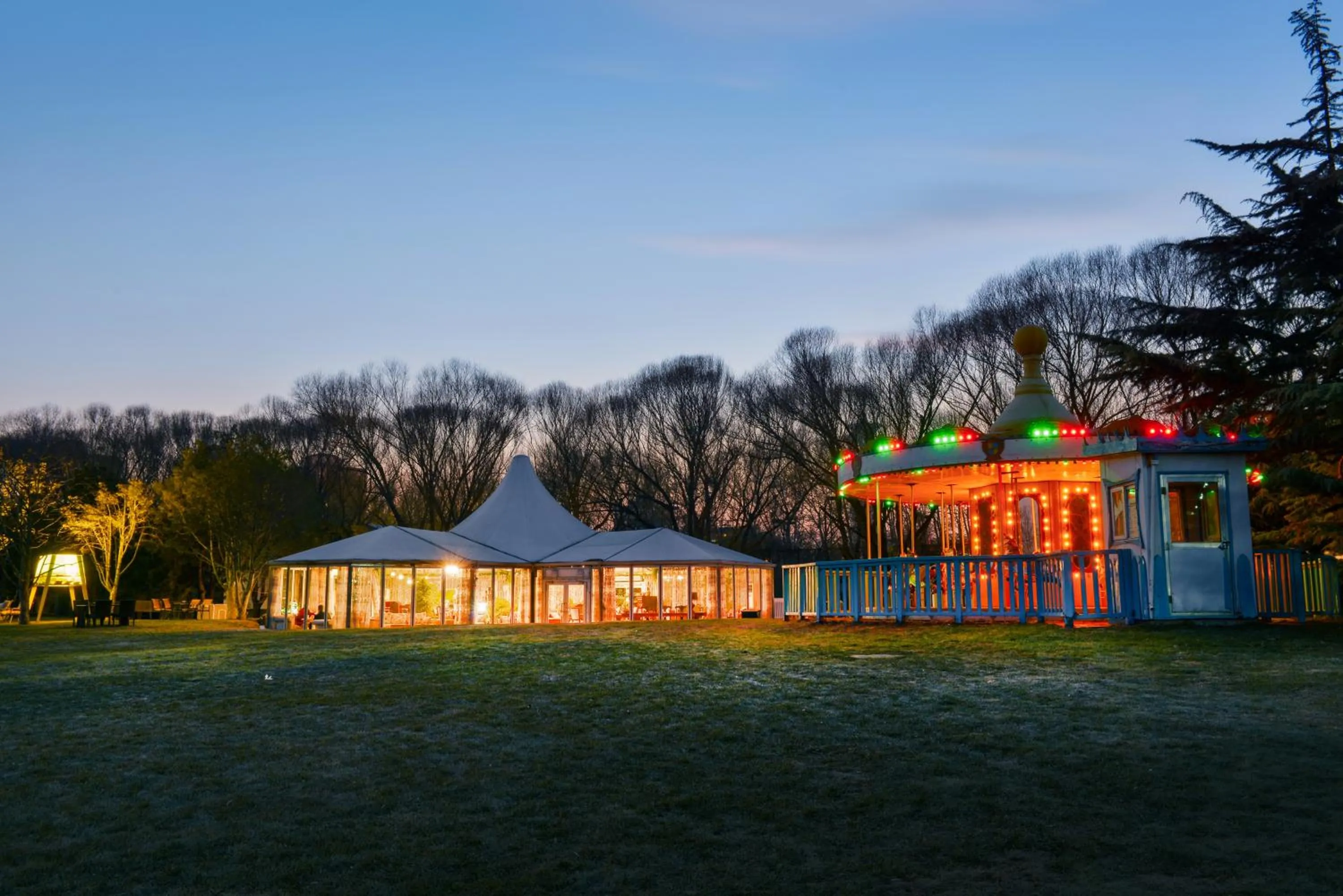 Night in Zhi Resort Beijing&Peafowl Garden&Breakfast with Deer&Private Hot Spring&50 Meter Swimming Pool&Free Coffee&Close to Olympic Forest Park