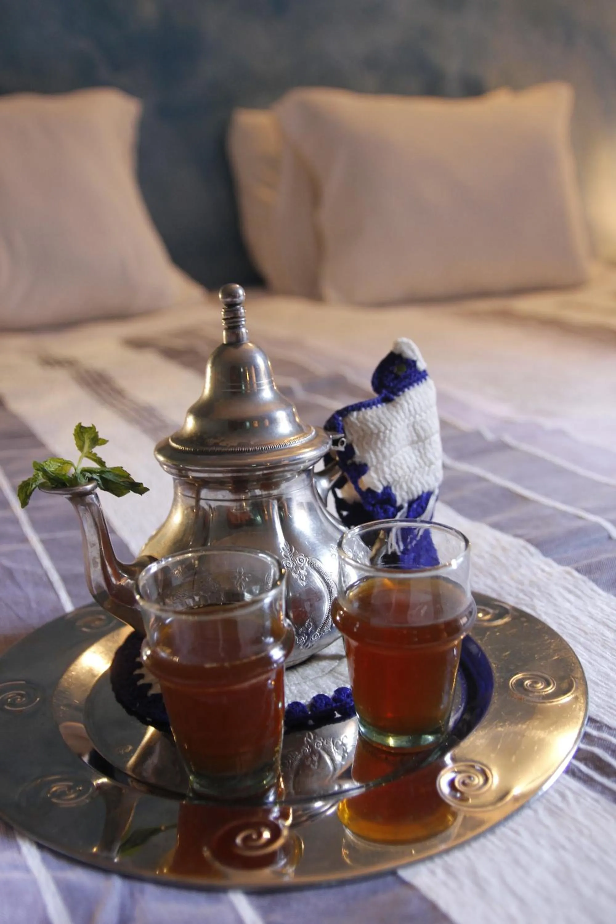 Decorative detail, Bed in Riad Azenzer