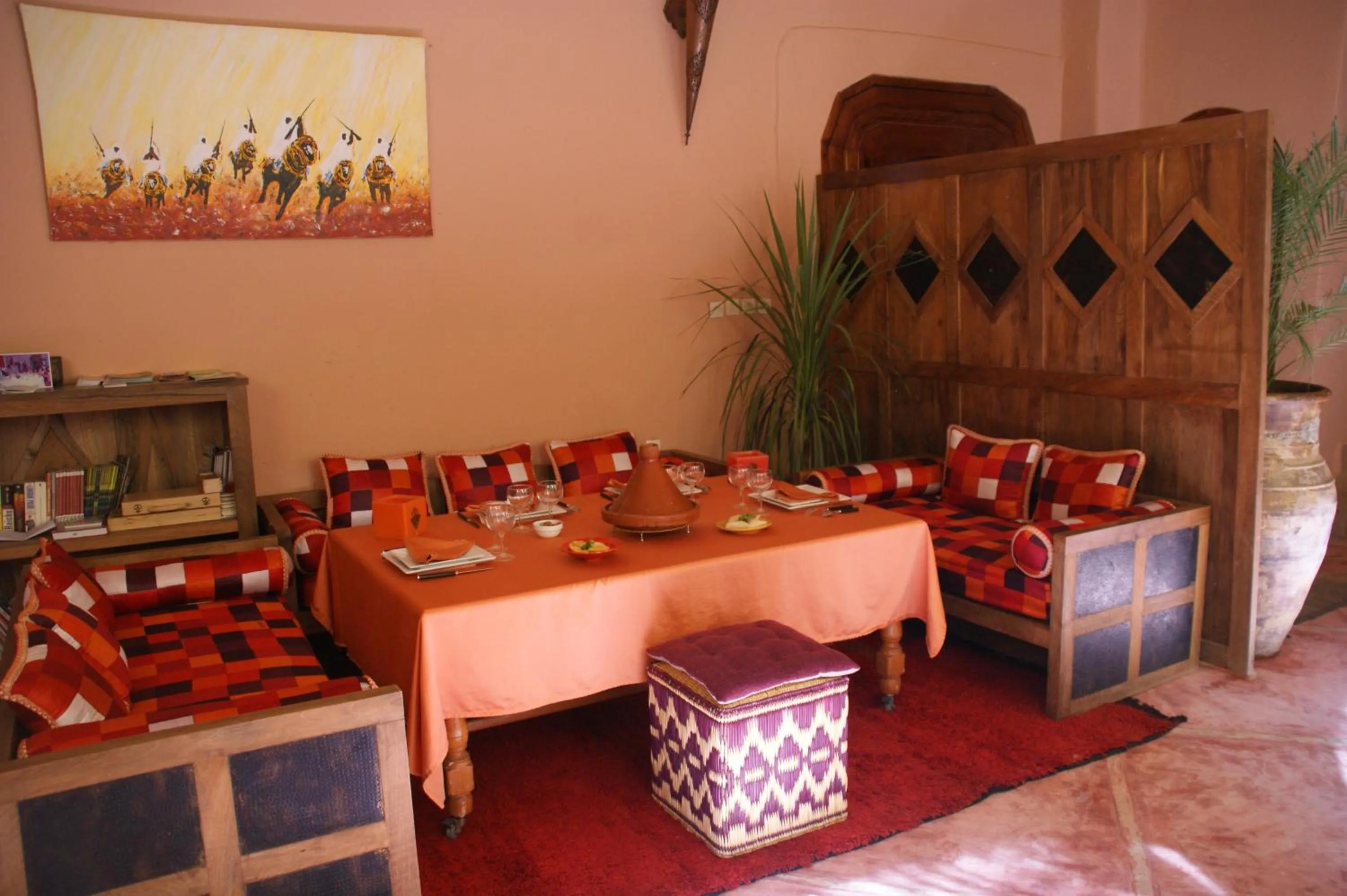Communal lounge/ TV room in Riad Azenzer