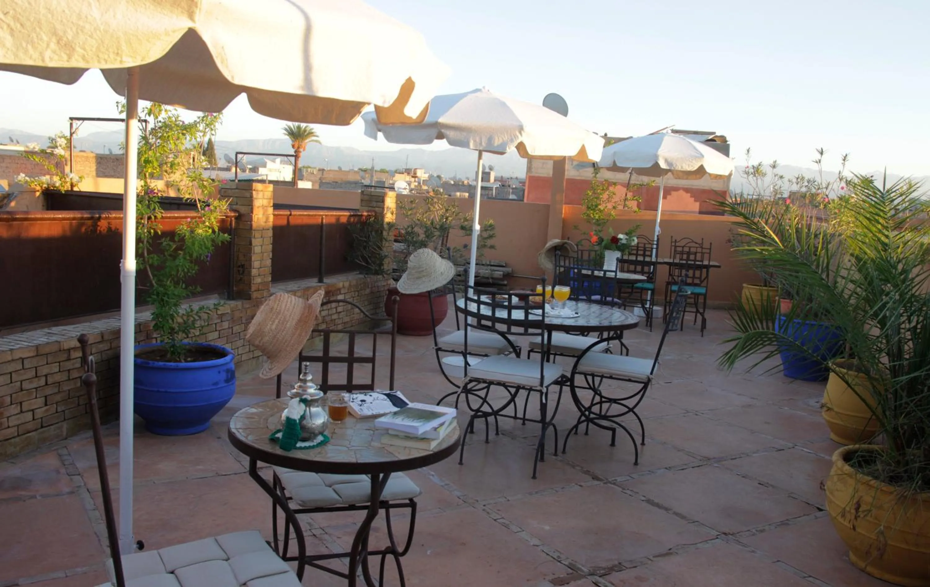 Balcony/Terrace in Riad Azenzer