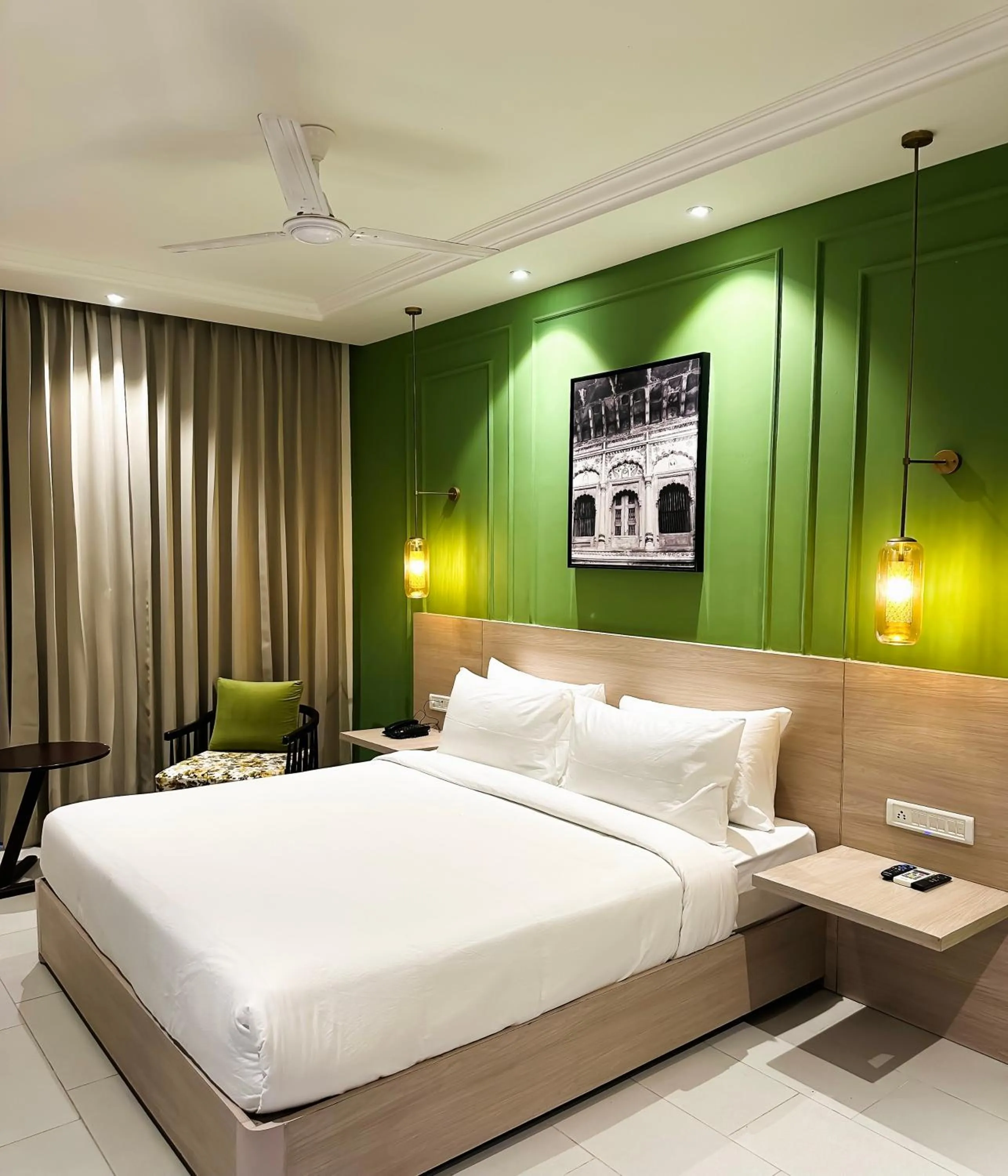 Bed in Hotel Wonder Hills,Har ki Pauri Road Haridwar